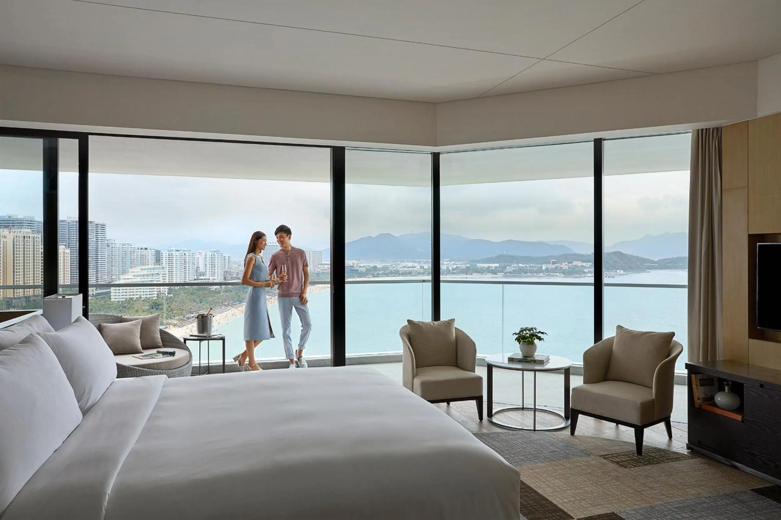 Sea view, Bed in The Shanhaitian Resort Sanya, Autograph Collection