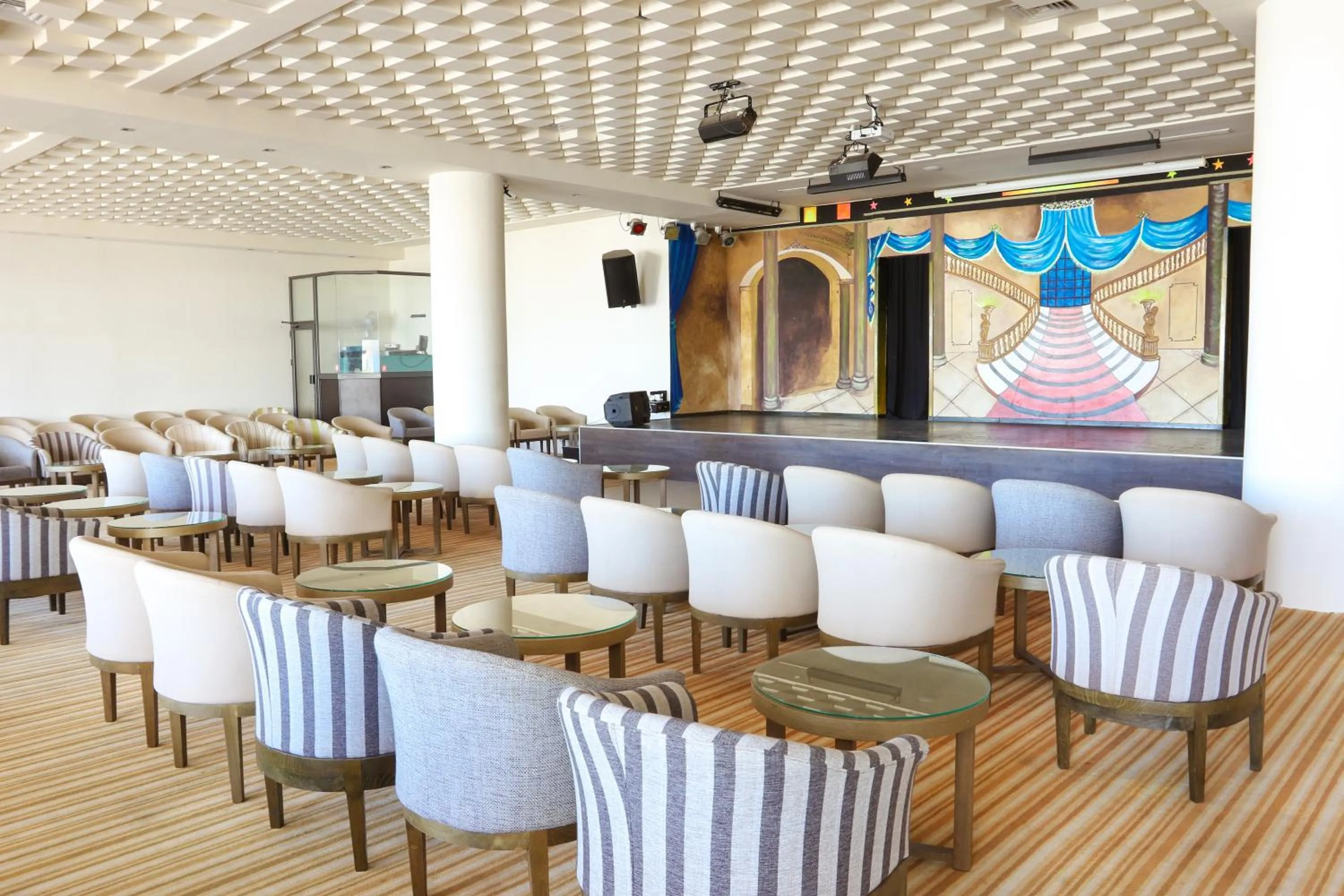 Lounge or bar, Restaurant/Places to Eat in Club Palm Azur Families and Couples