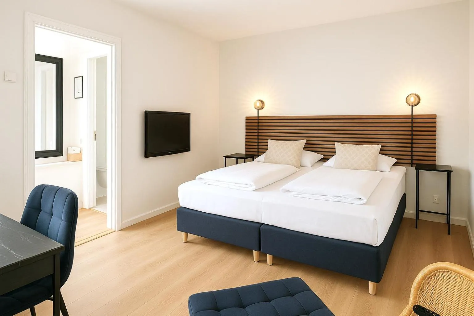 Bedroom, Bed in CentralHotellet