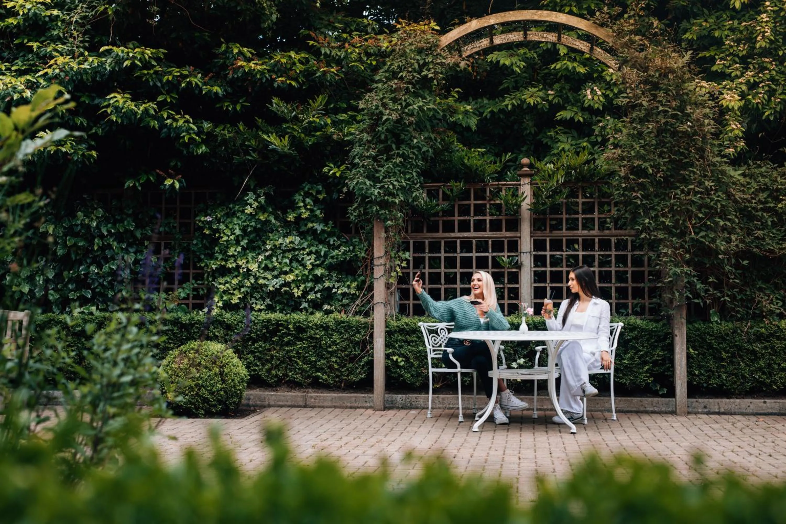 Garden in Crowne Plaza - Belfast by IHG