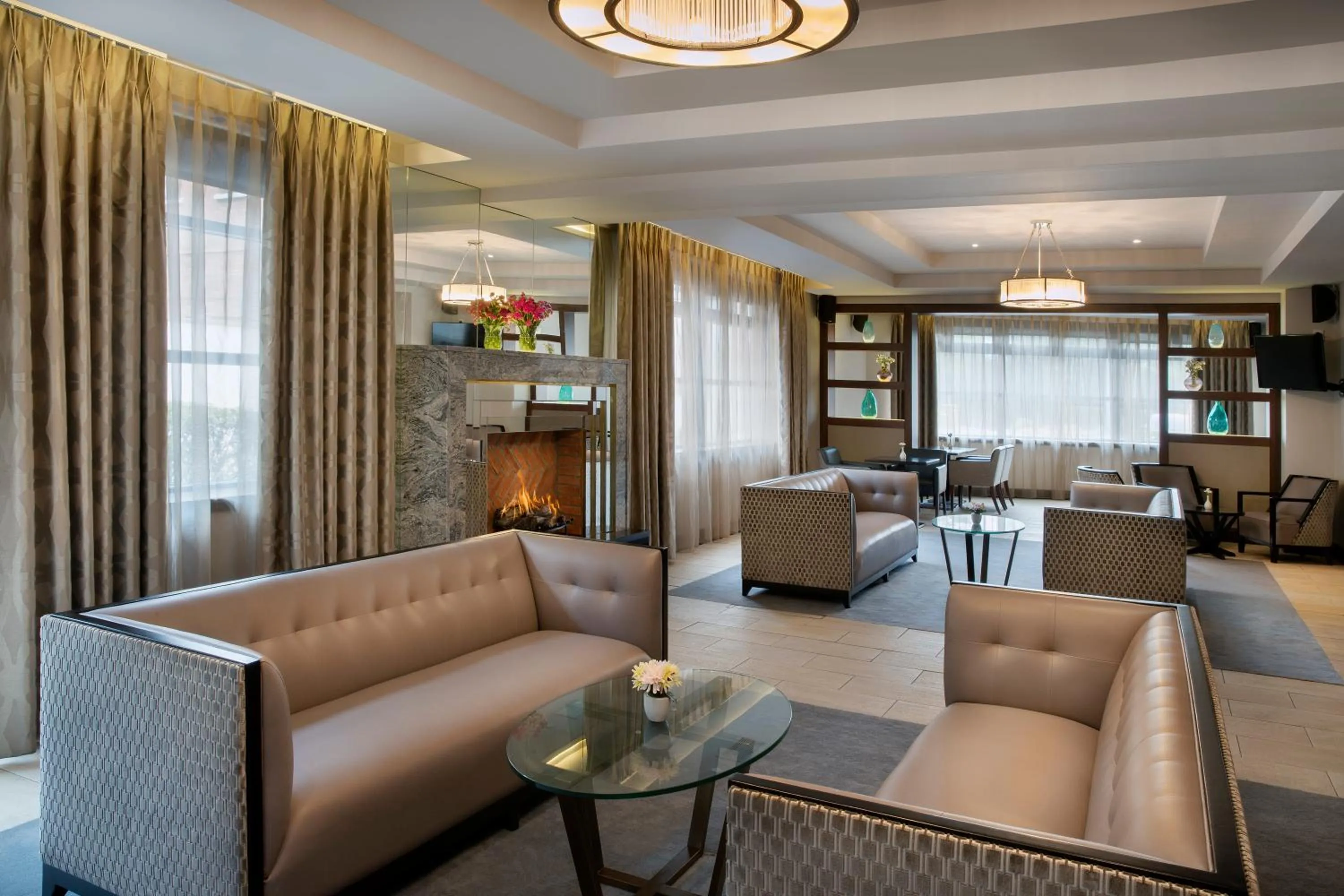 Communal lounge/ TV room in Crowne Plaza - Belfast by IHG