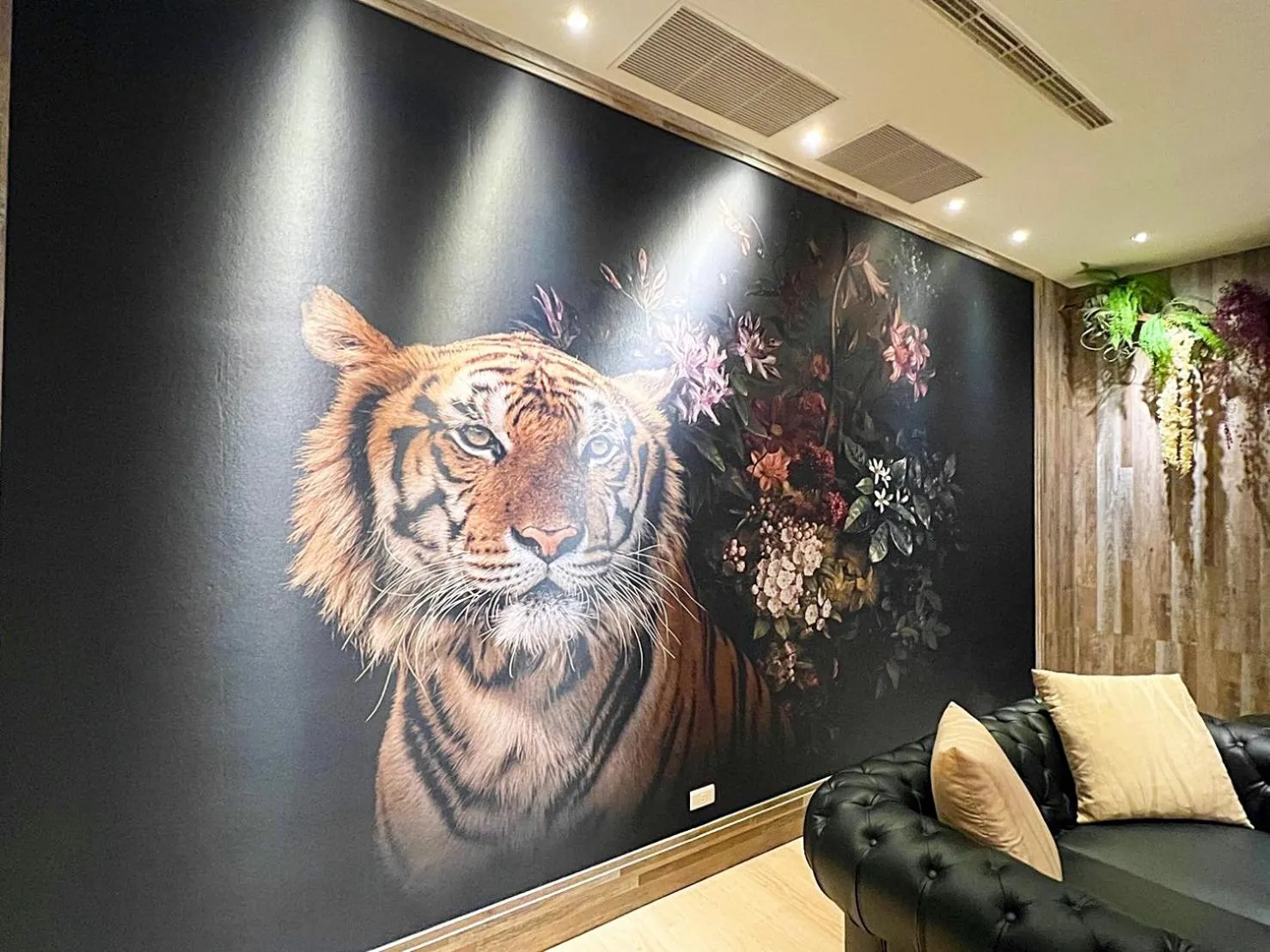 Photo of the whole room in Aquarius Motel