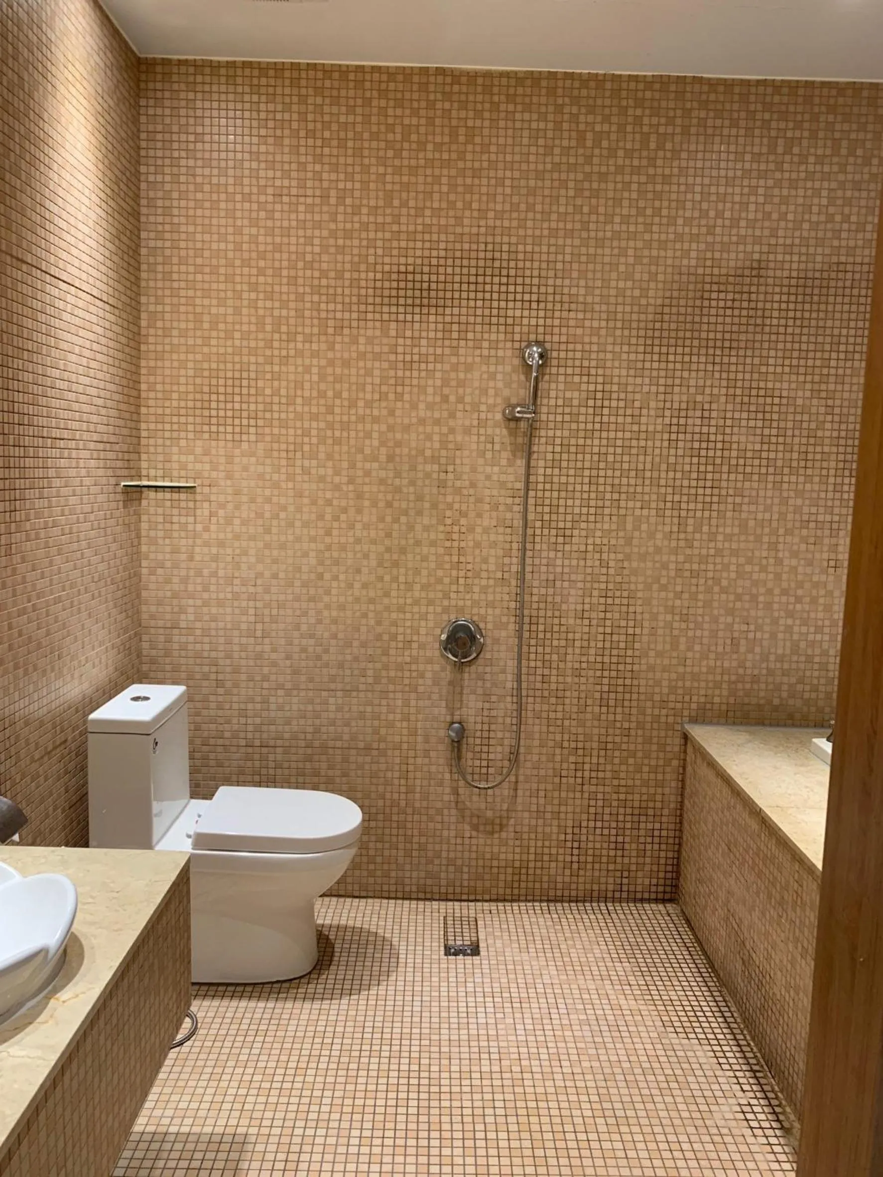Bathroom in Aquarius Motel