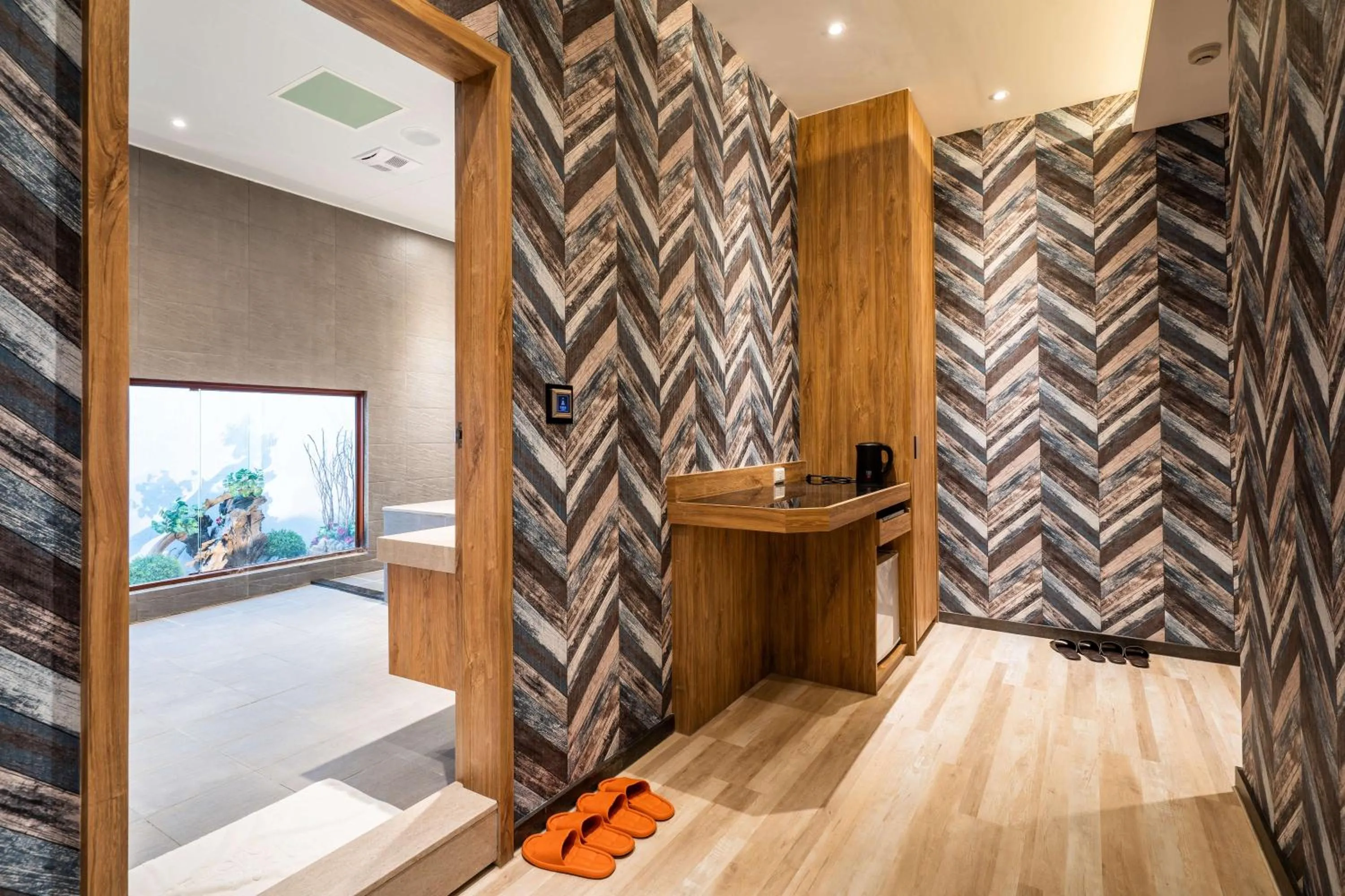 Photo of the whole room in Aquarius Motel