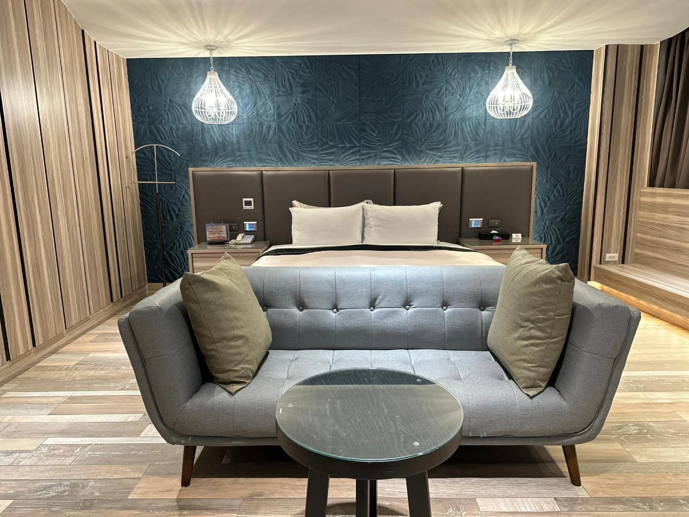 Photo of the whole room in Aquarius Motel