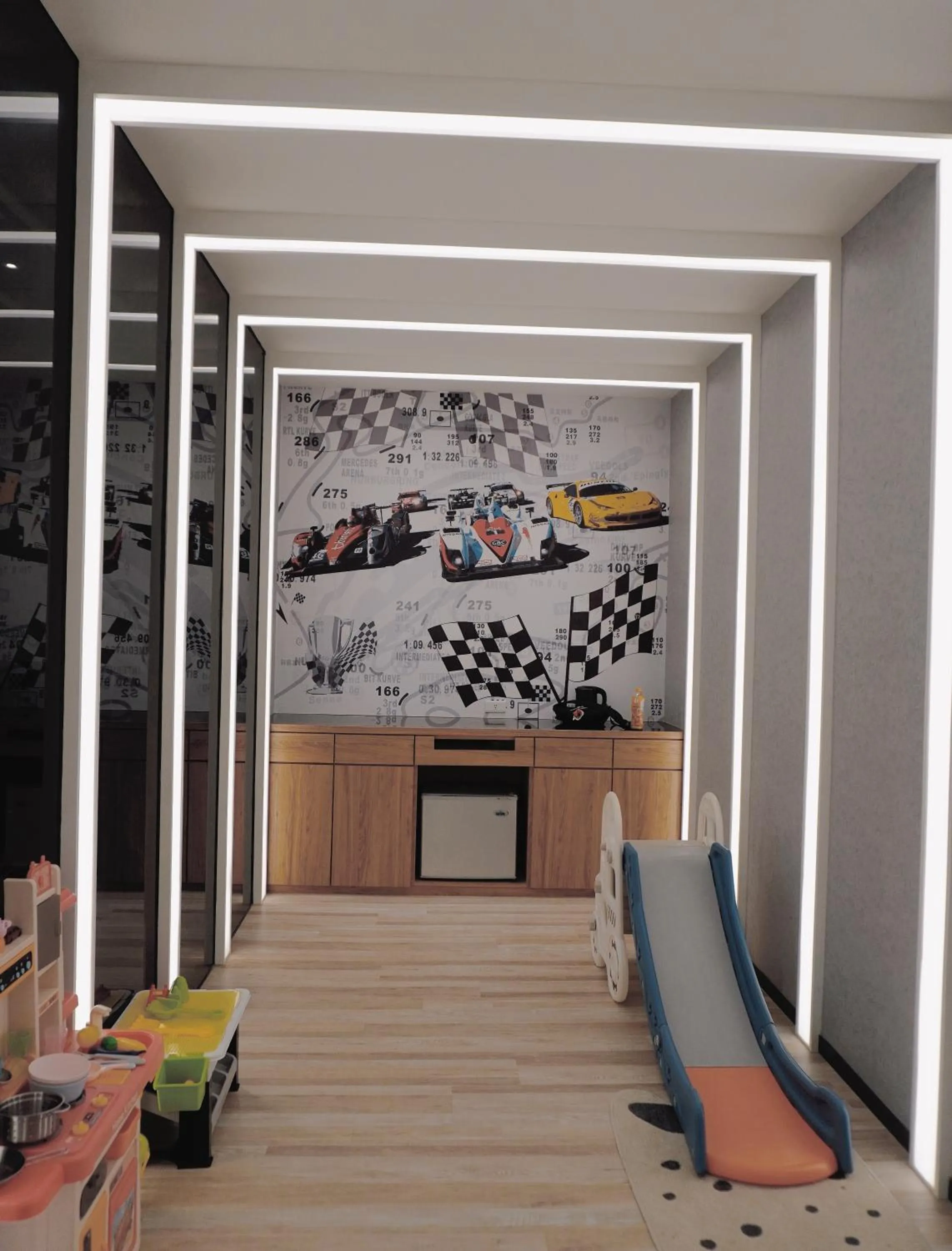 Photo of the whole room in Aquarius Motel