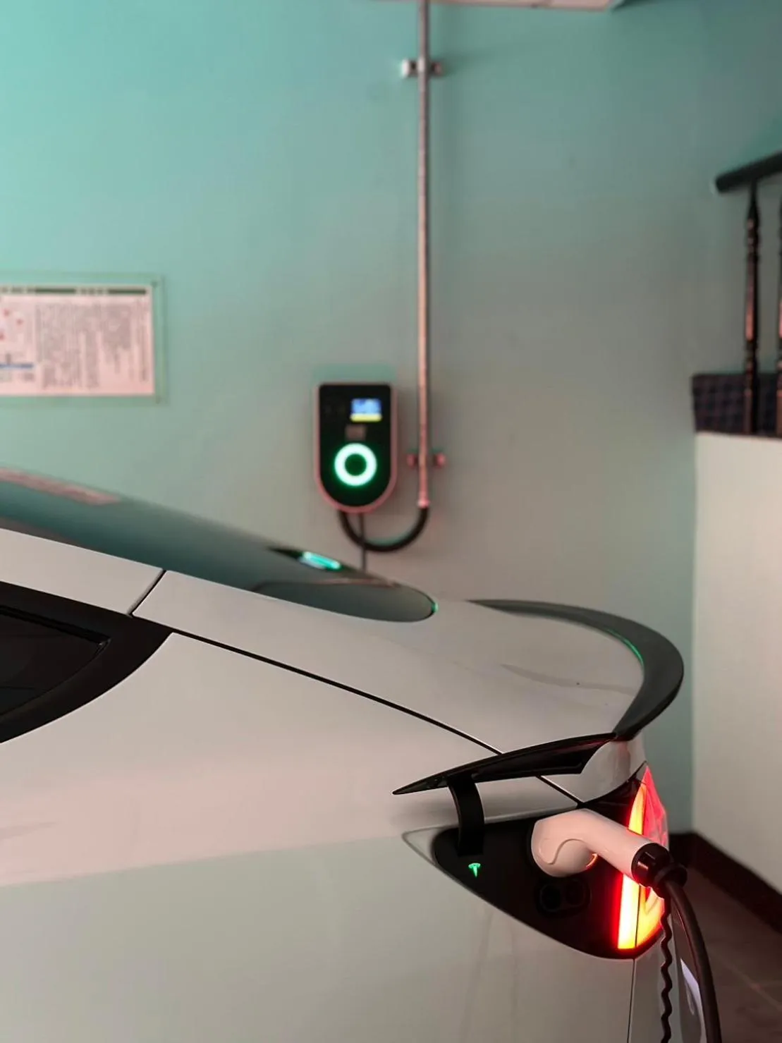 Parking in Aquarius Motel