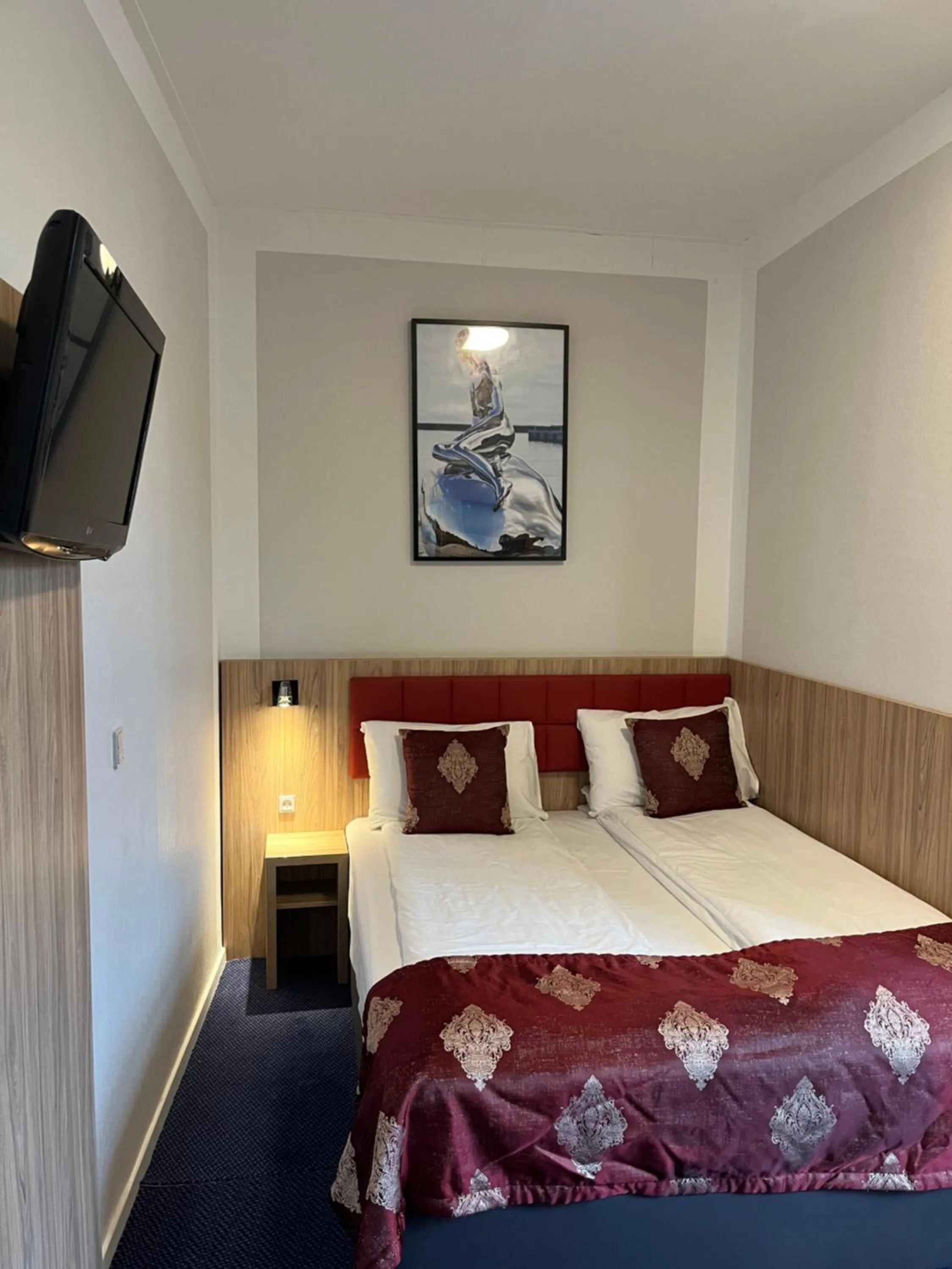 Bed in Hotel Skandia