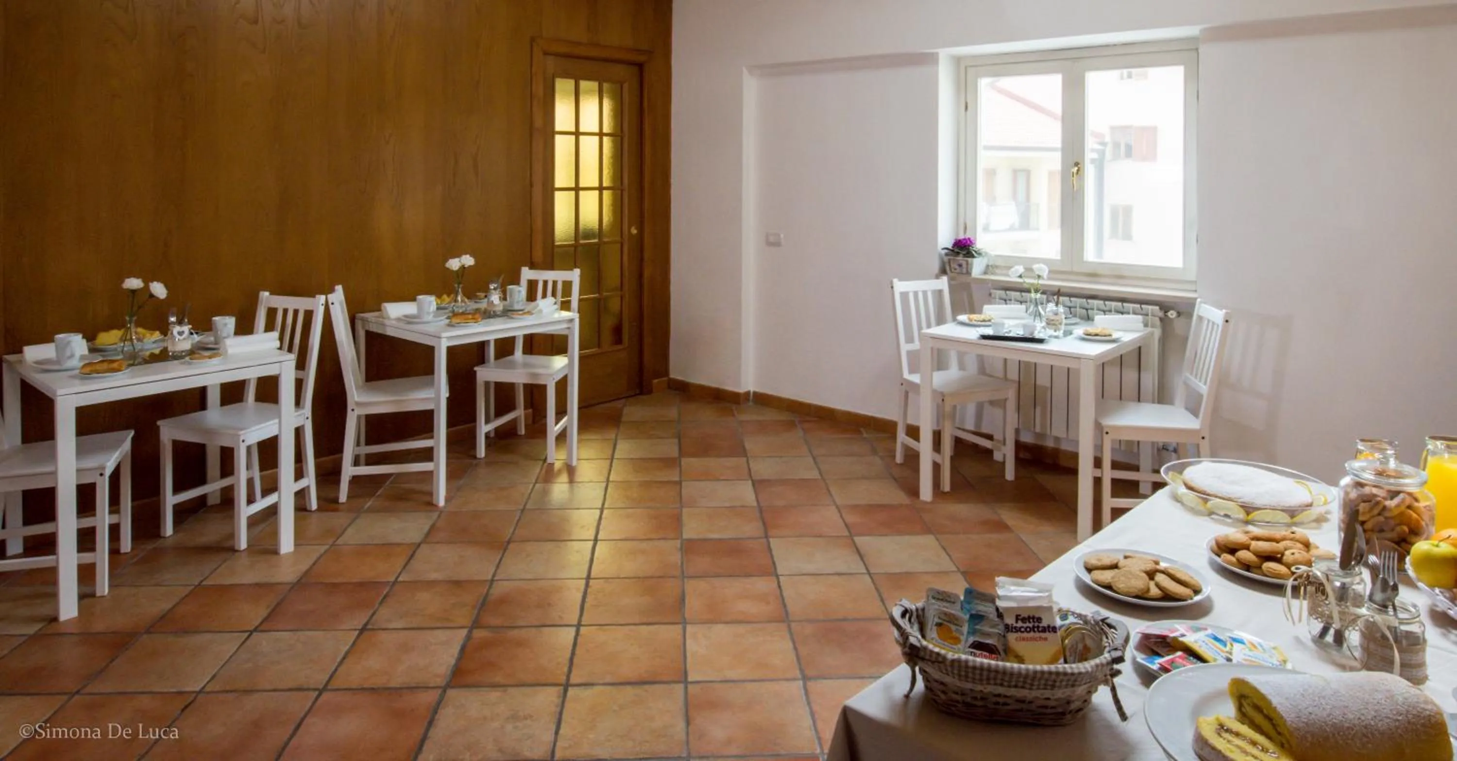 Food and drinks in Bonjour Bonheur