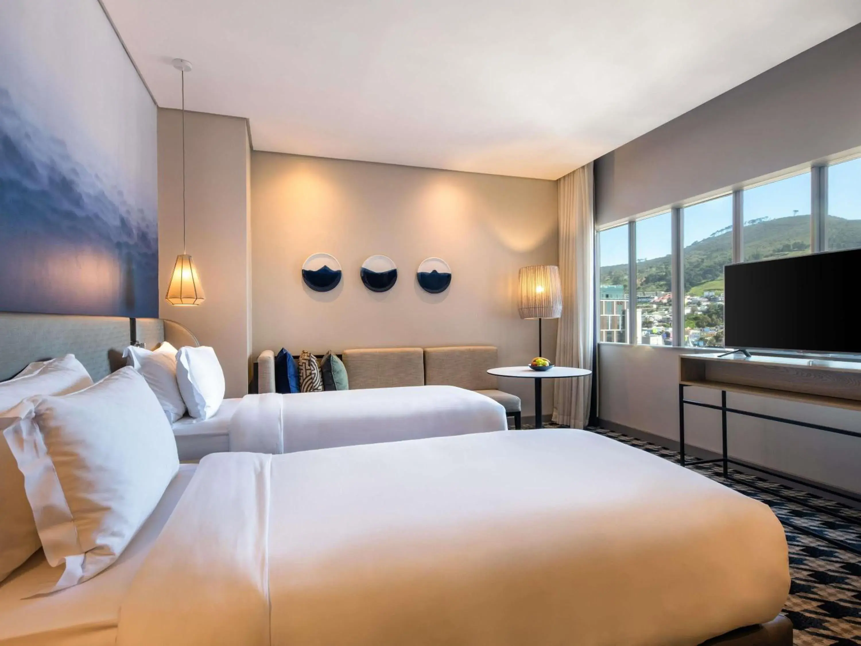 Classic Twin Room in Pullman Cape Town City Centre Classic Twin Room in Pullman Cape Town City Centre