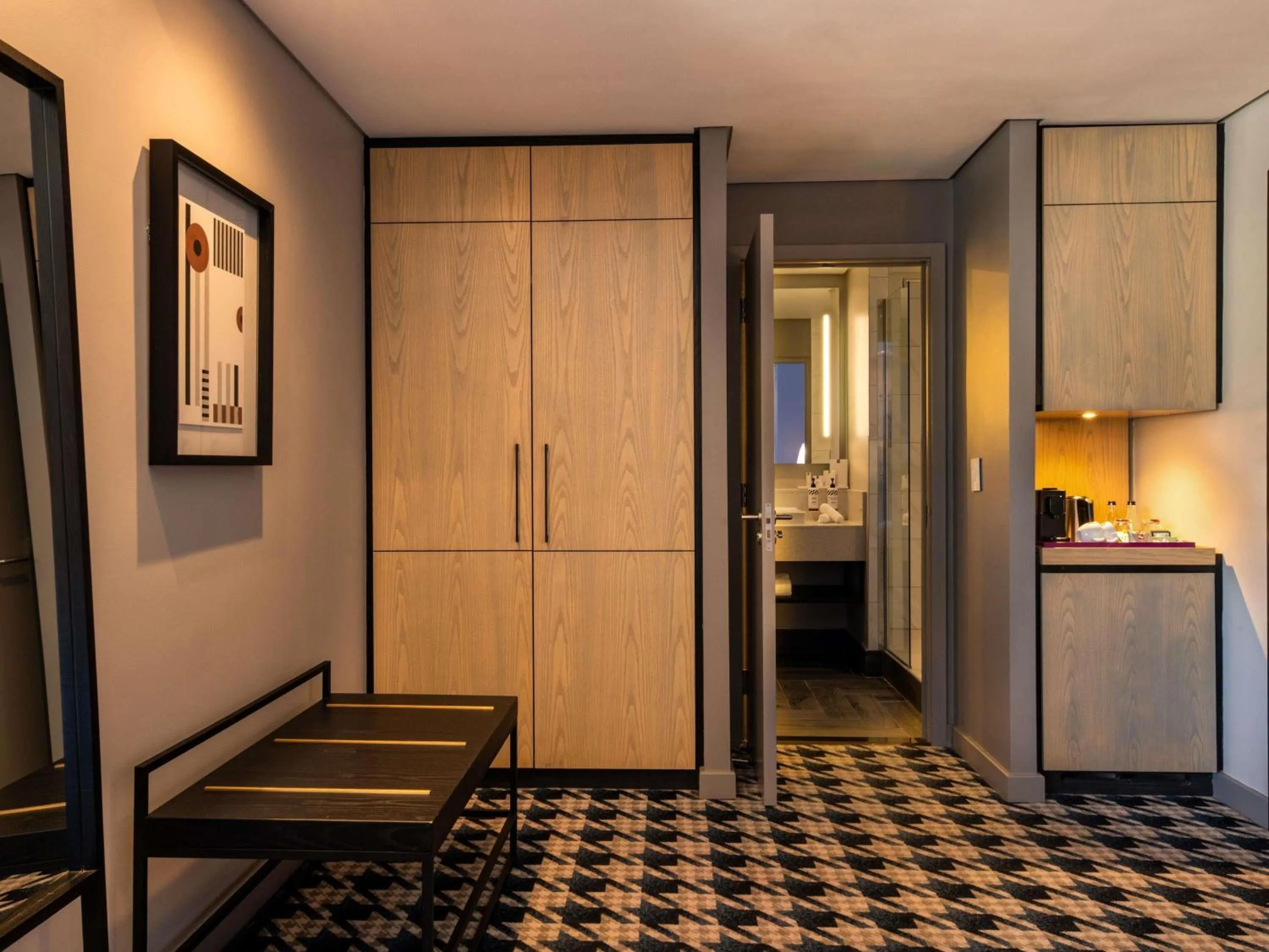 Bedroom in Pullman Cape Town City Centre