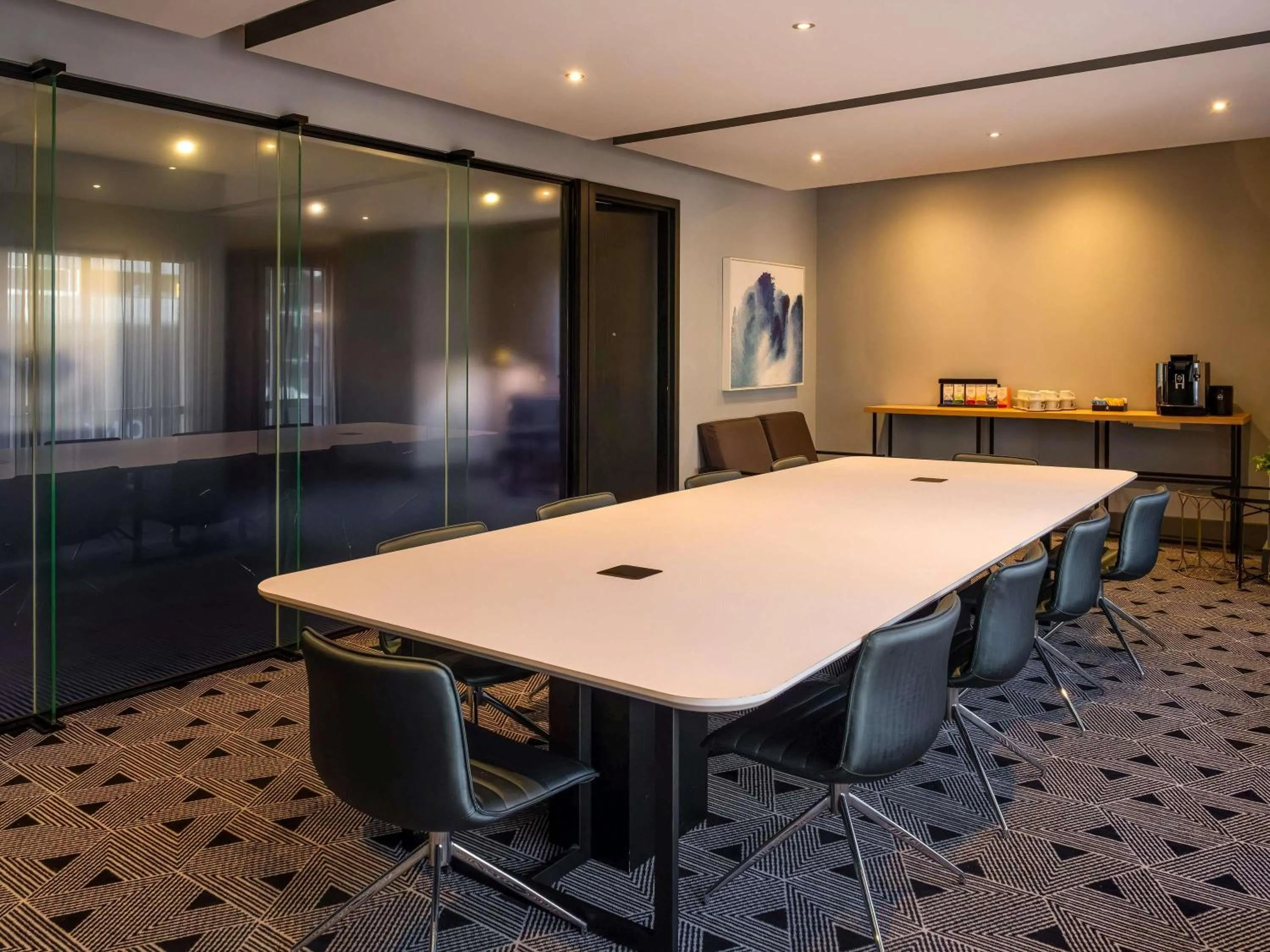 Meeting/conference room in Pullman Cape Town City Centre