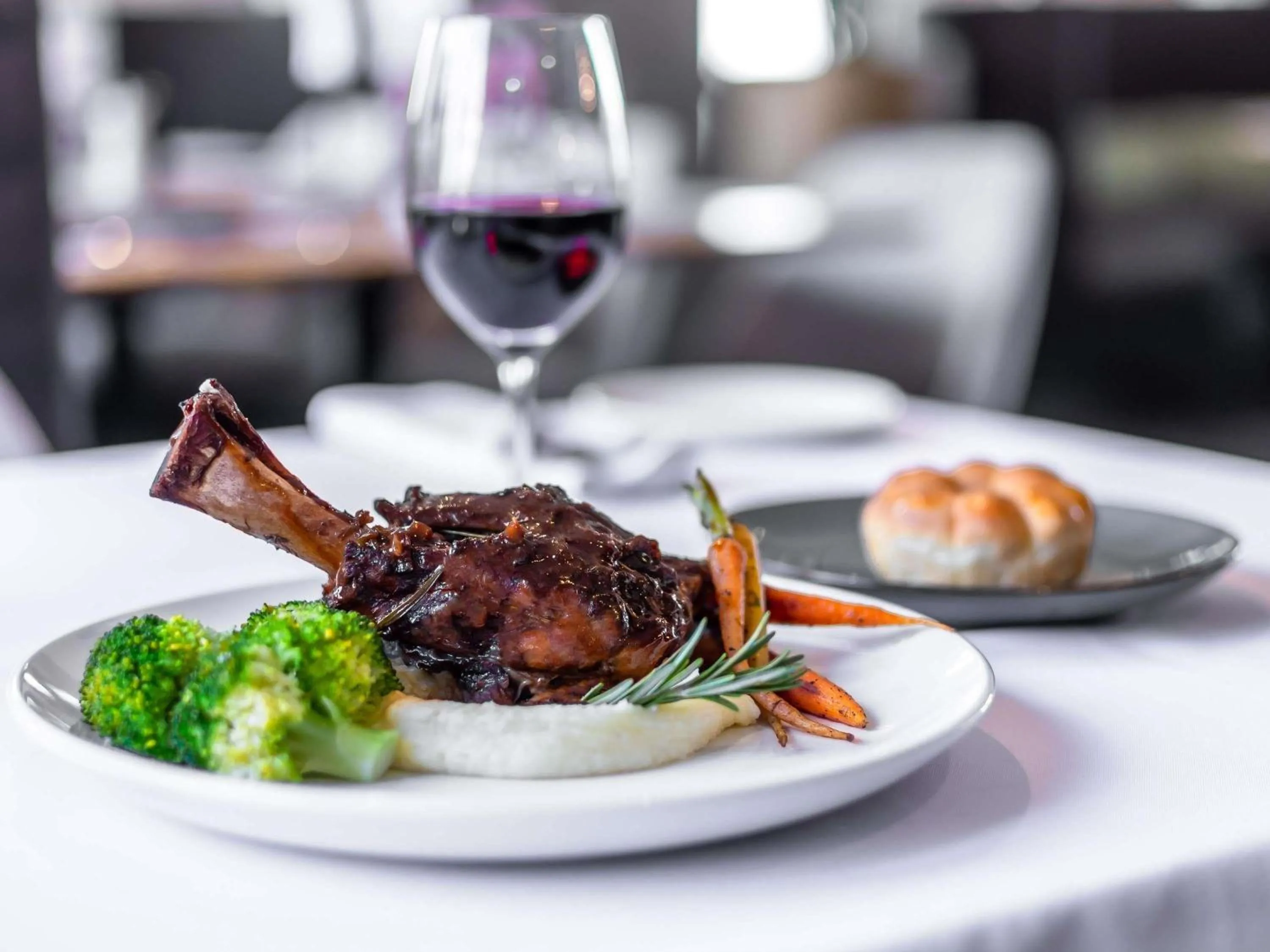 Restaurant/places to eat in Pullman Cape Town City Centre