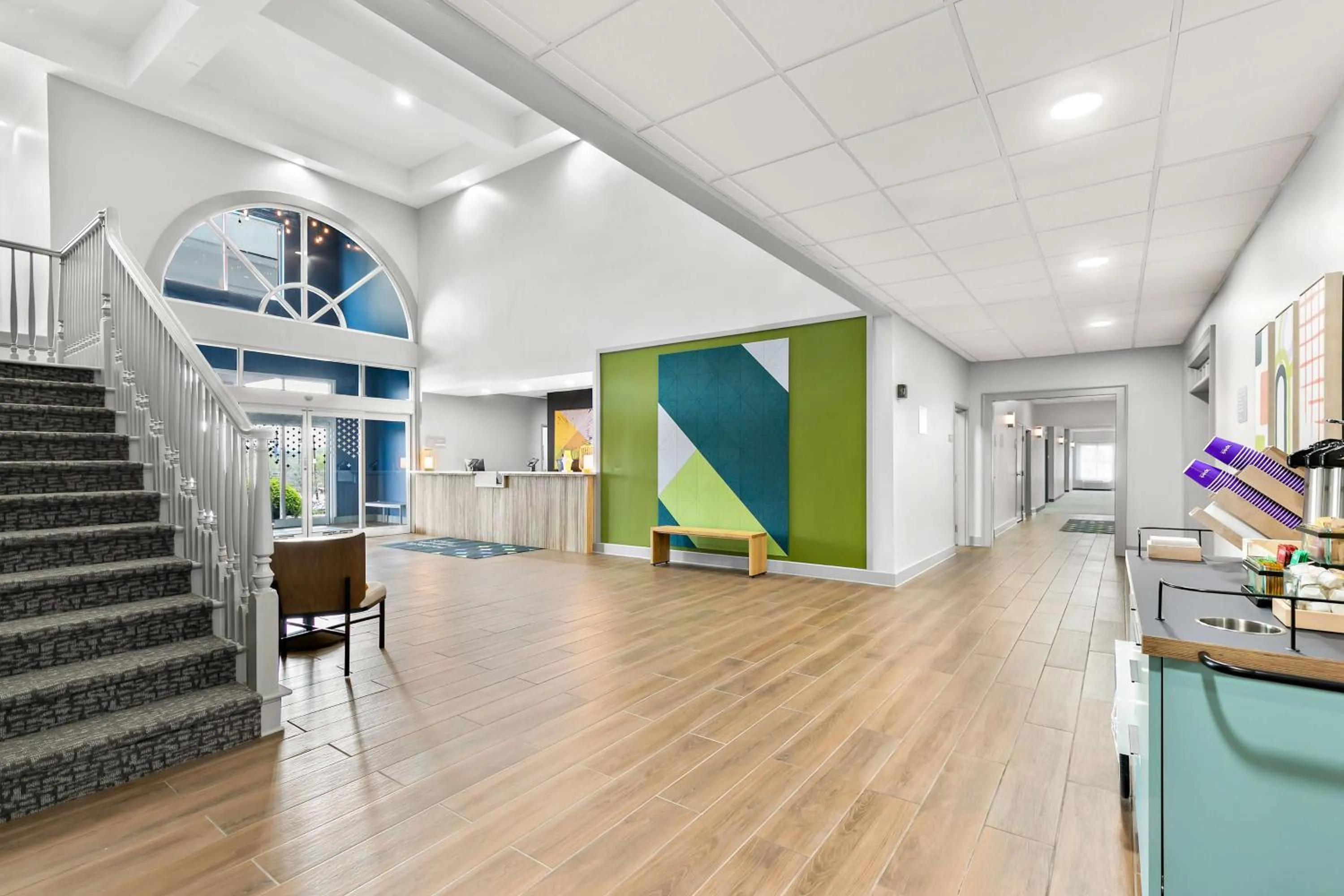 Lobby or reception in Spark by Hilton Commerce, GA