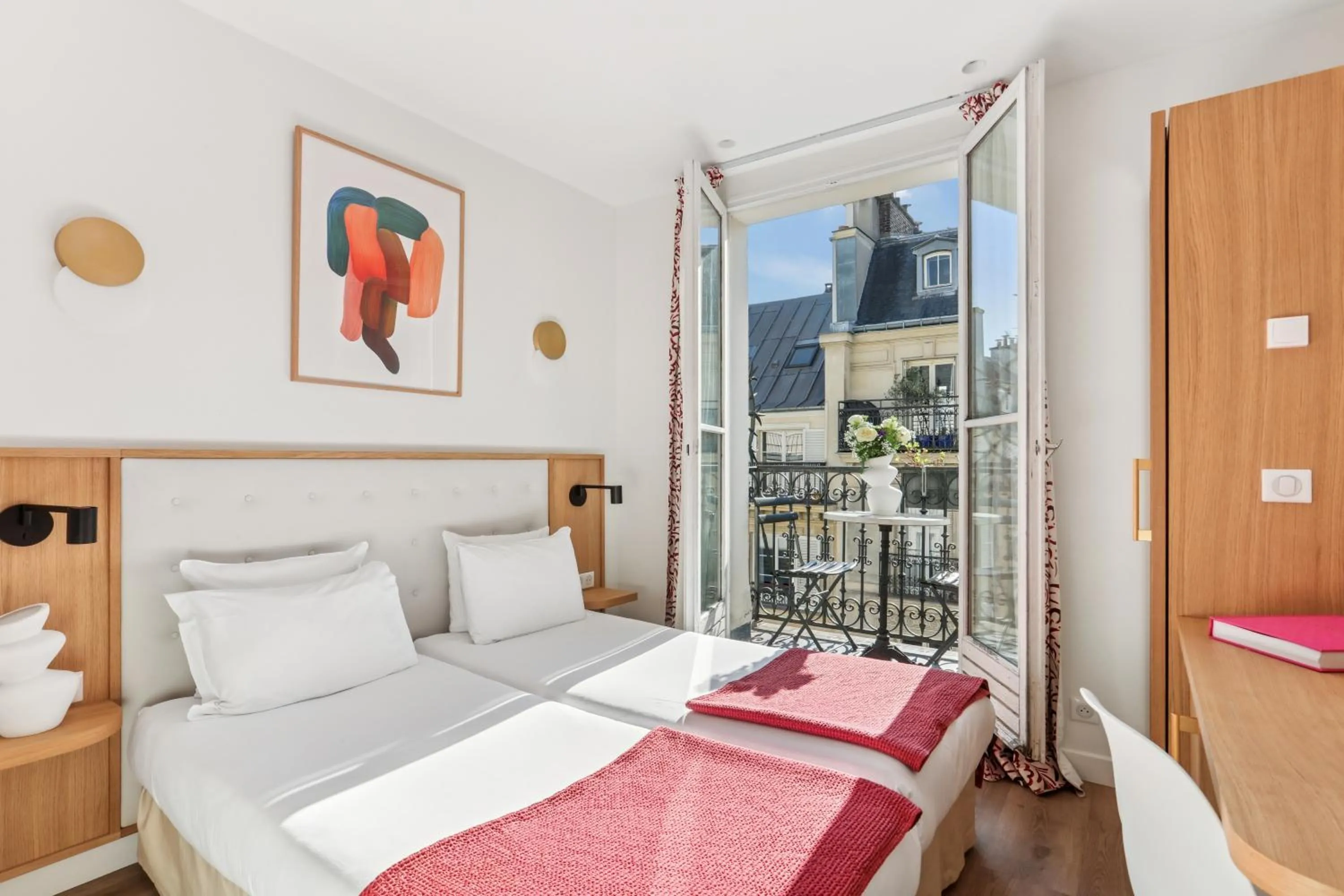 Bed in Hôtel Alexandrine Opera