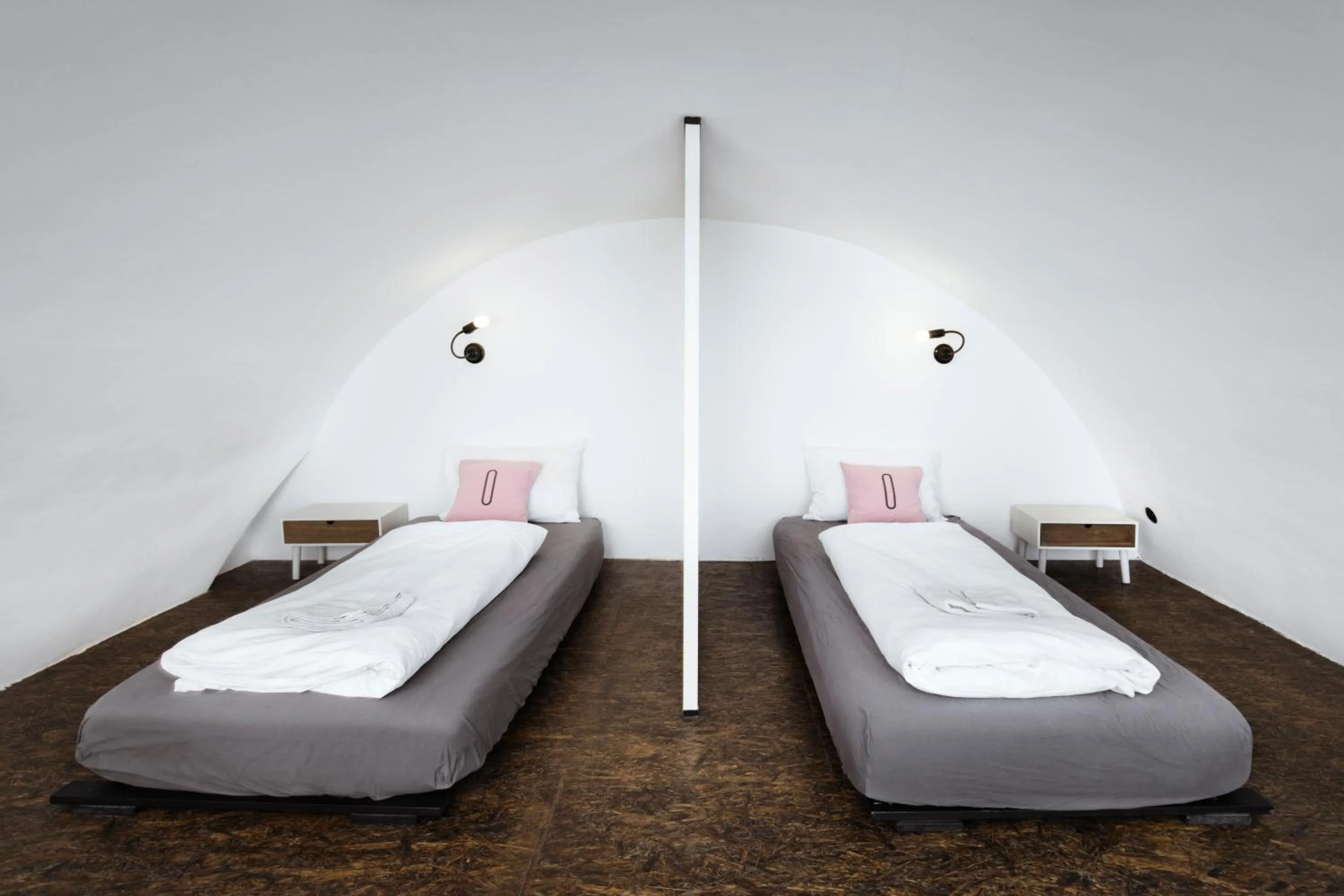 Bed in Long Story Short Hostel & Café