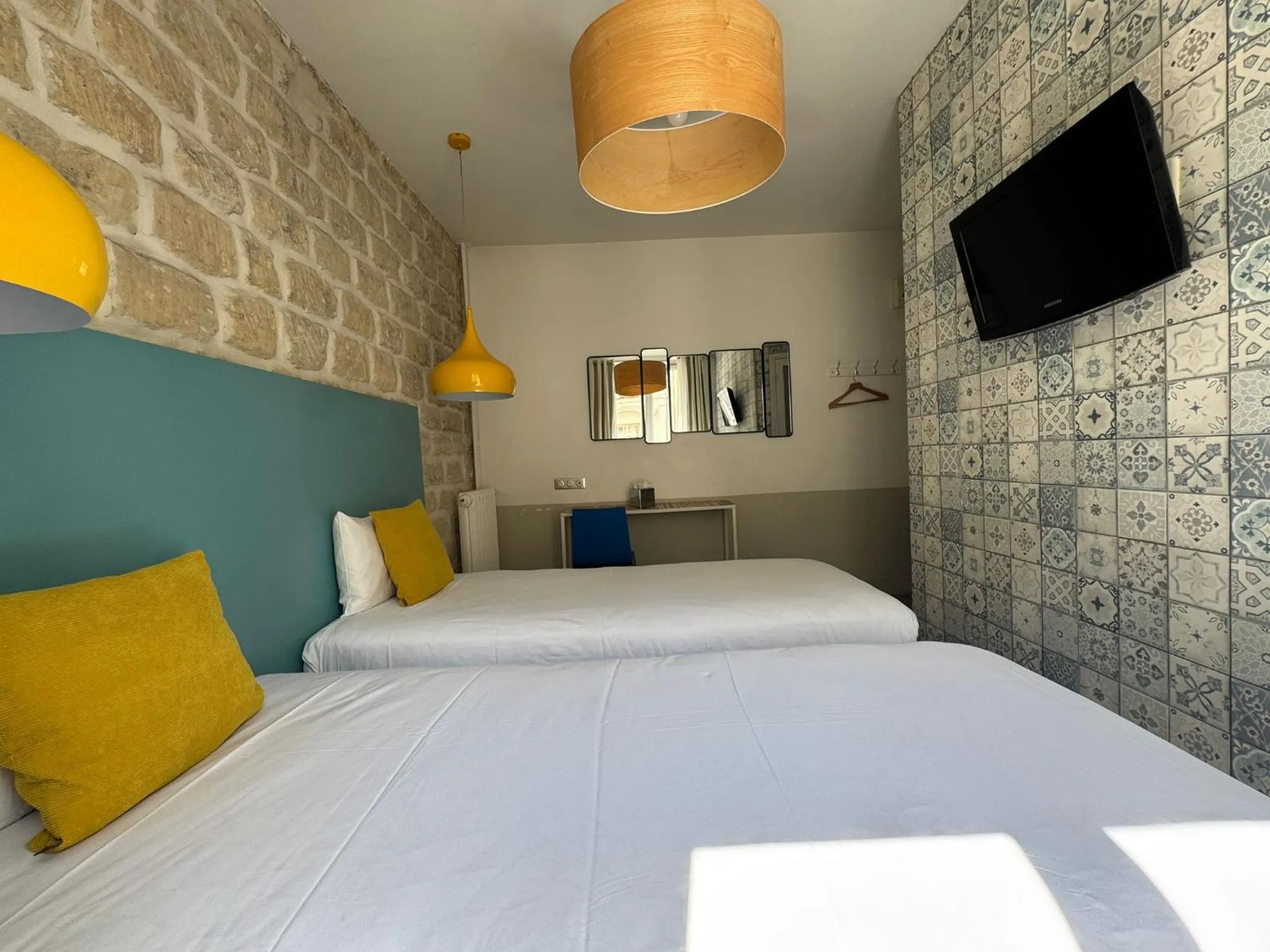 Bedroom, Bed in Le Regent Montmartre by Hiphophostels