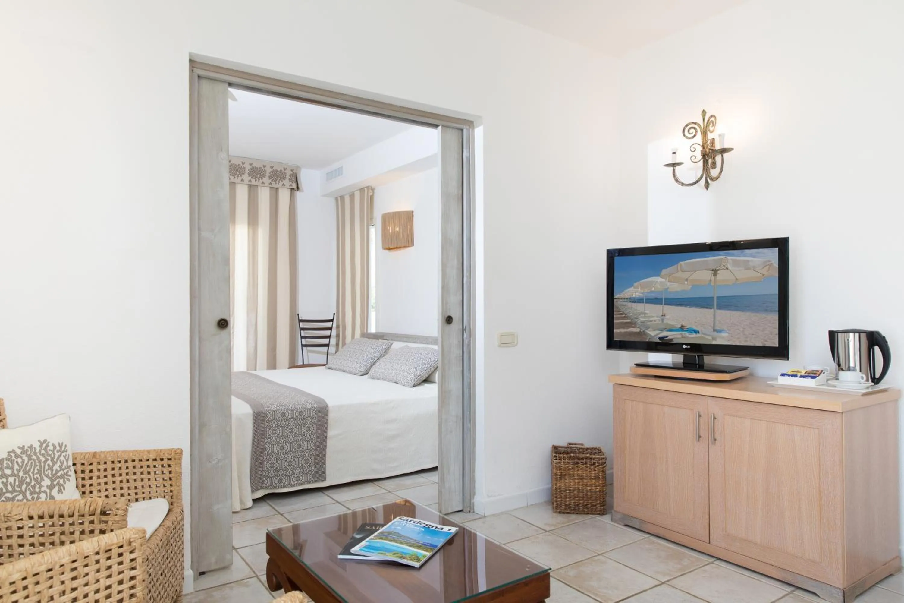 Bed in Hotel Flamingo