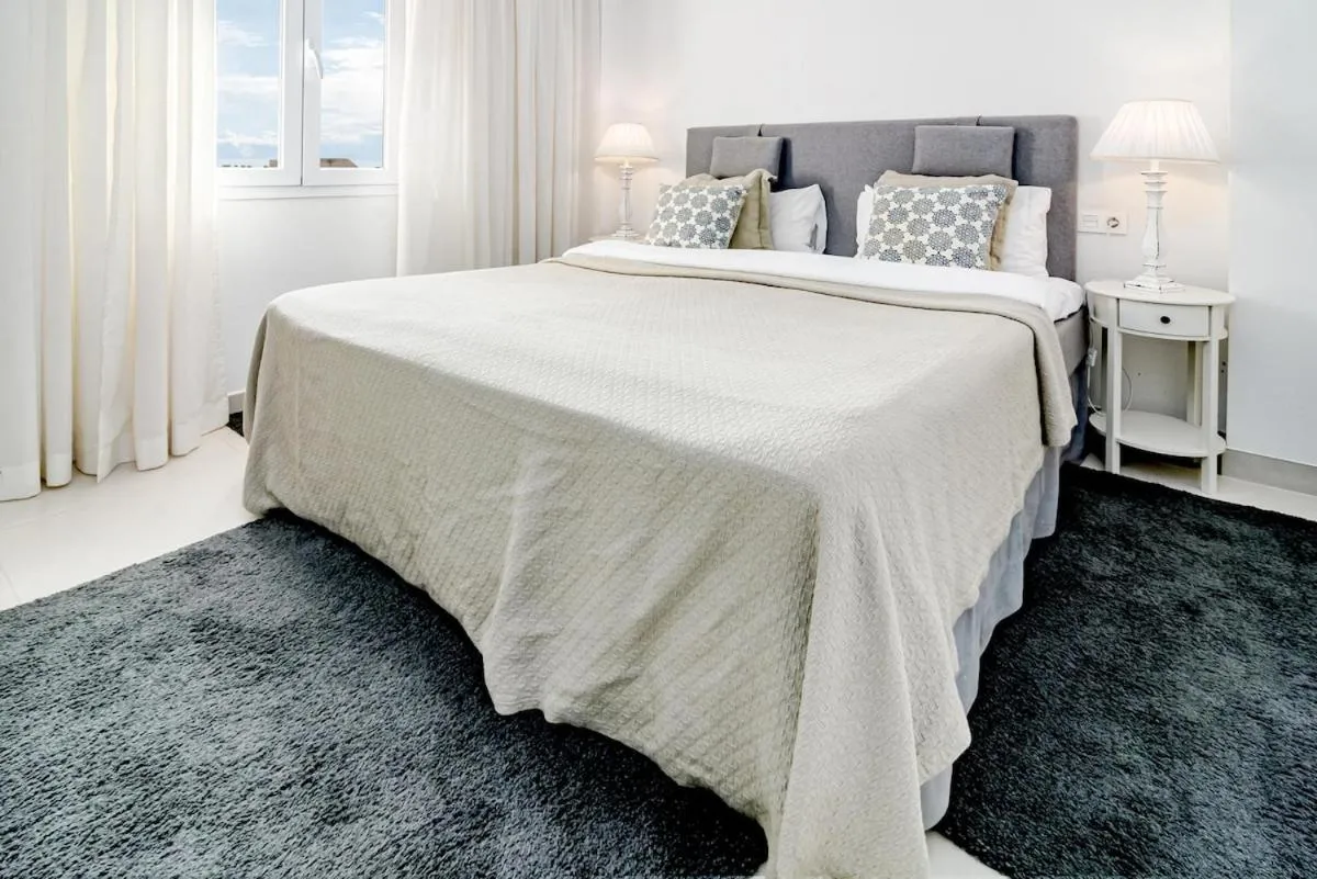 Other, Bed in CP - Modern Beachside Apartment in Estepona