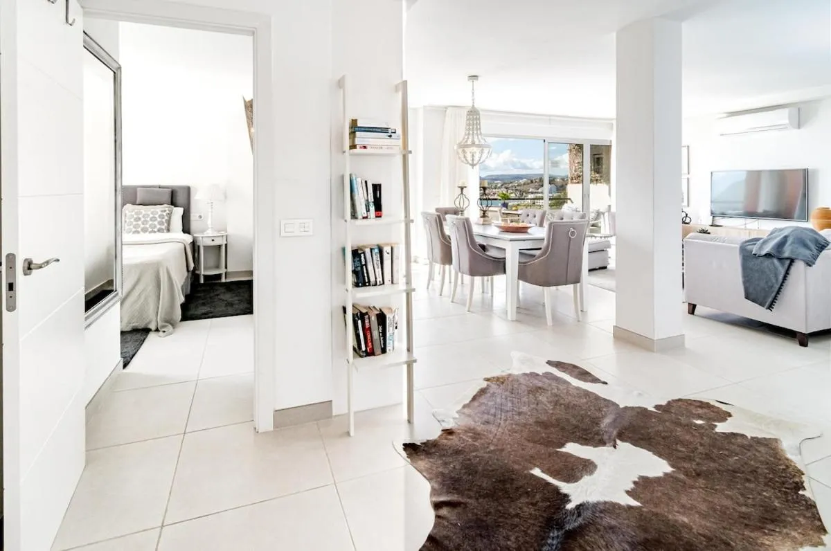 Other, Bed in CP - Modern Beachside Apartment in Estepona