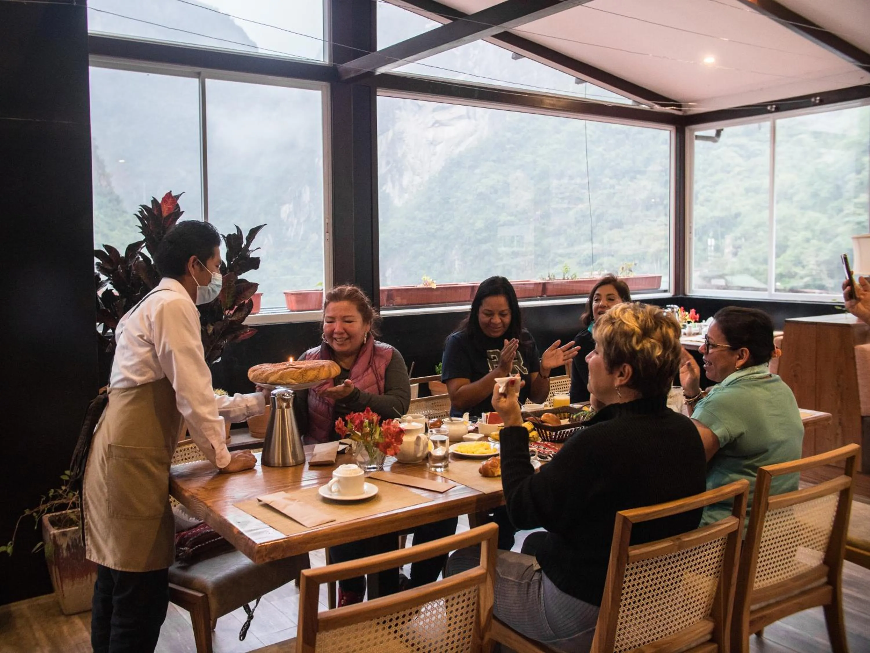Food and drinks in Jaya Machu Picchu Boutique Hotel