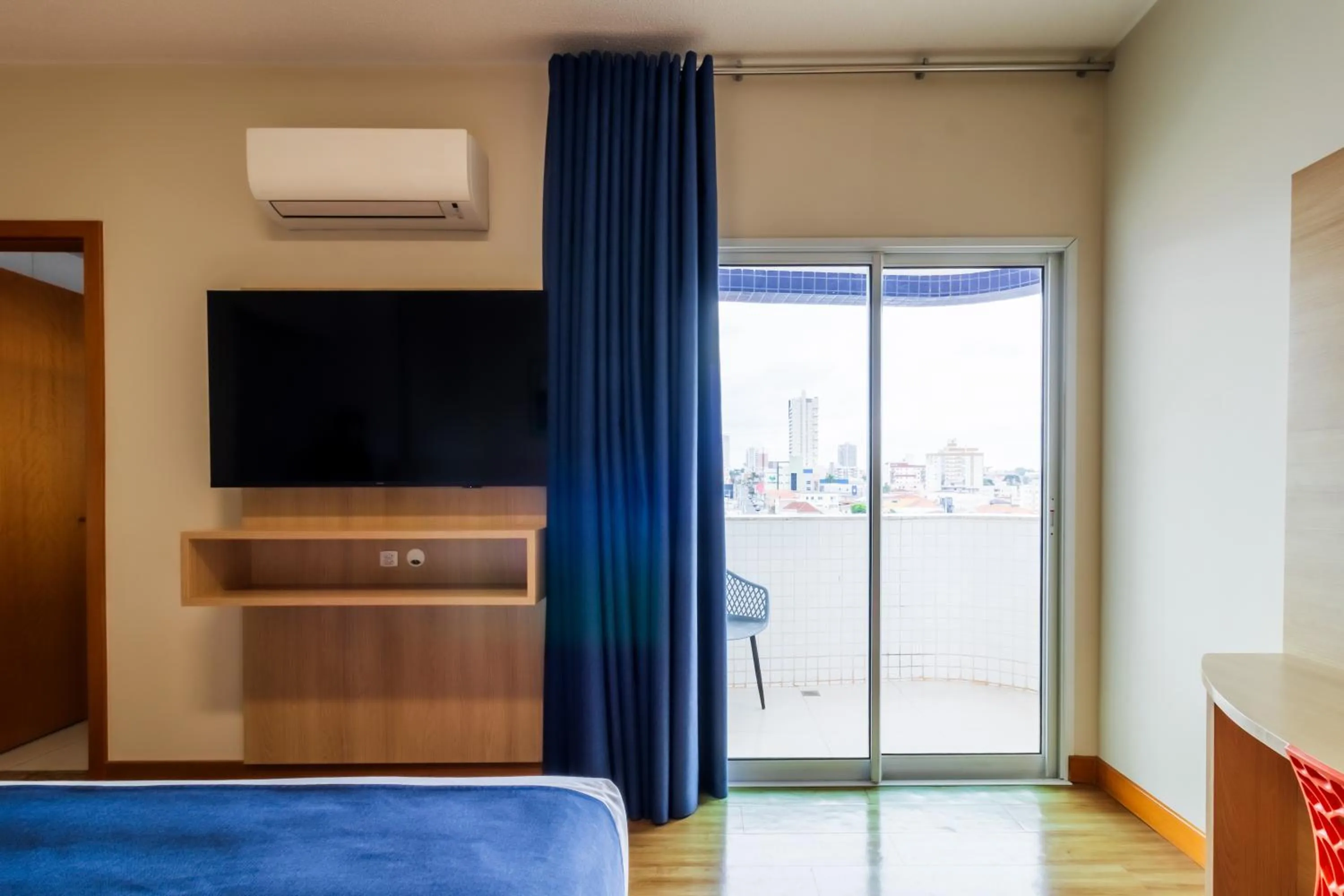 Bed in Luds Comfort Hotel