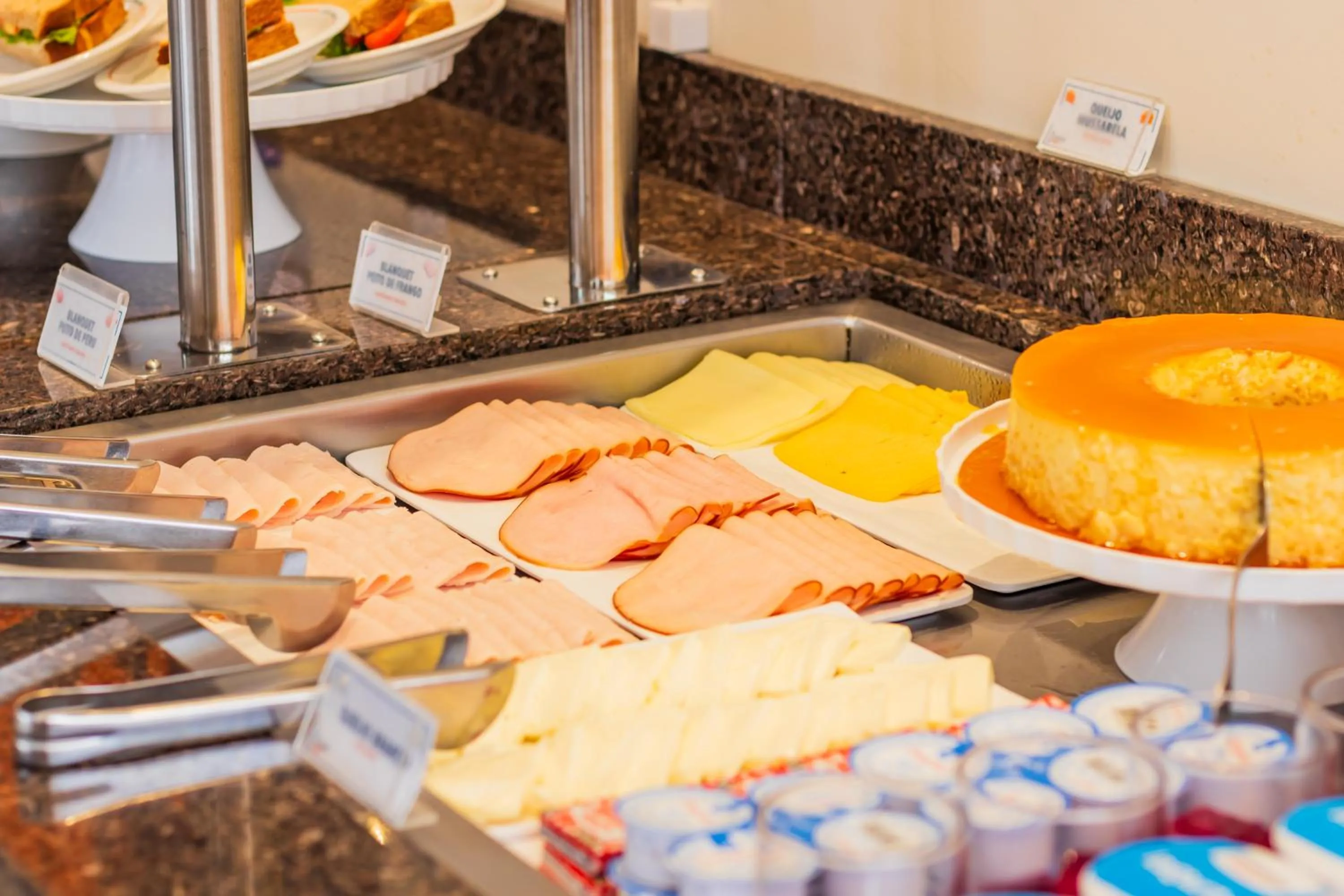 Breakfast in Luds Comfort Hotel