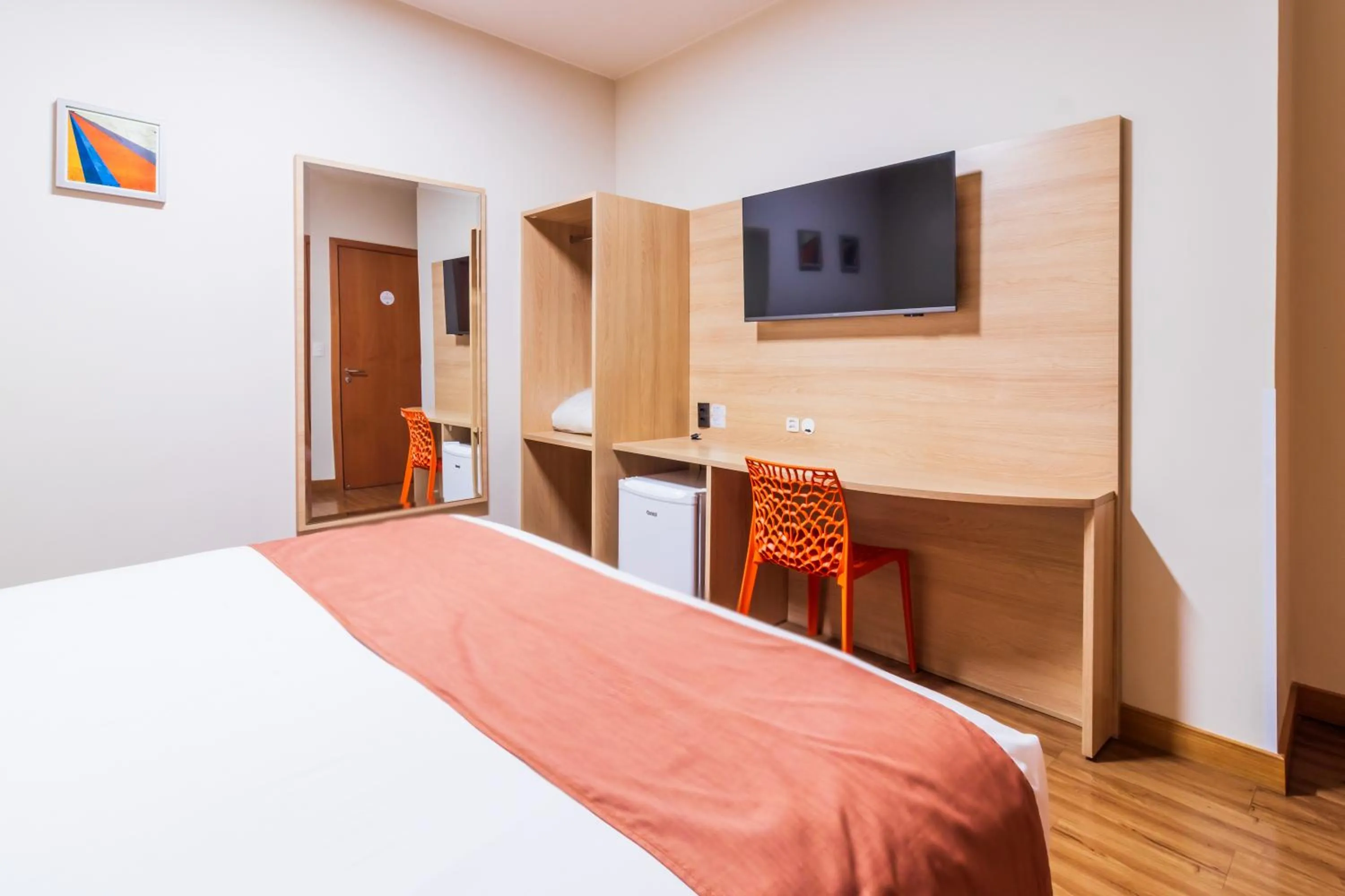 Bed in Luds Comfort Hotel