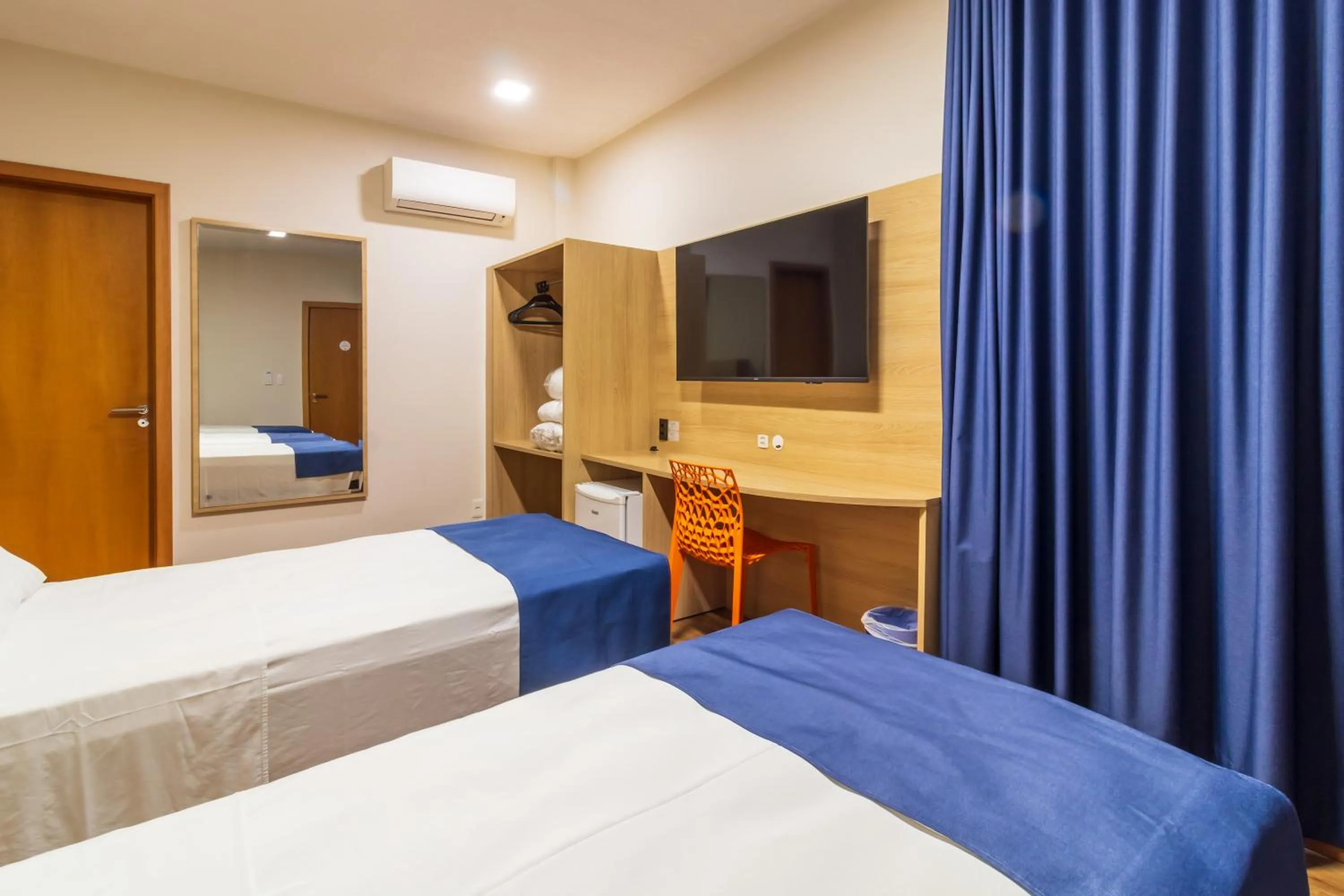 Bed in Luds Comfort Hotel