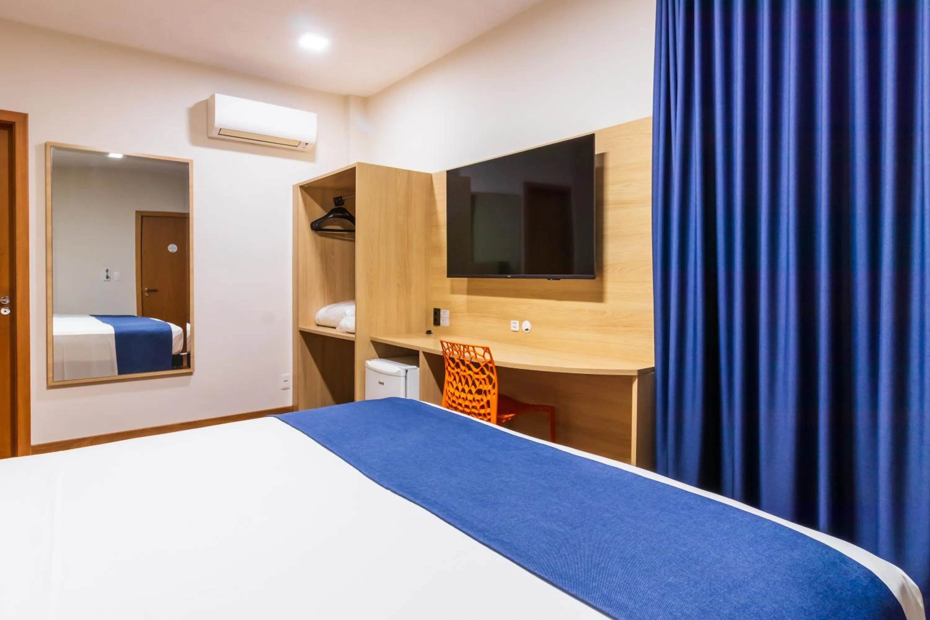 Bed in Luds Comfort Hotel