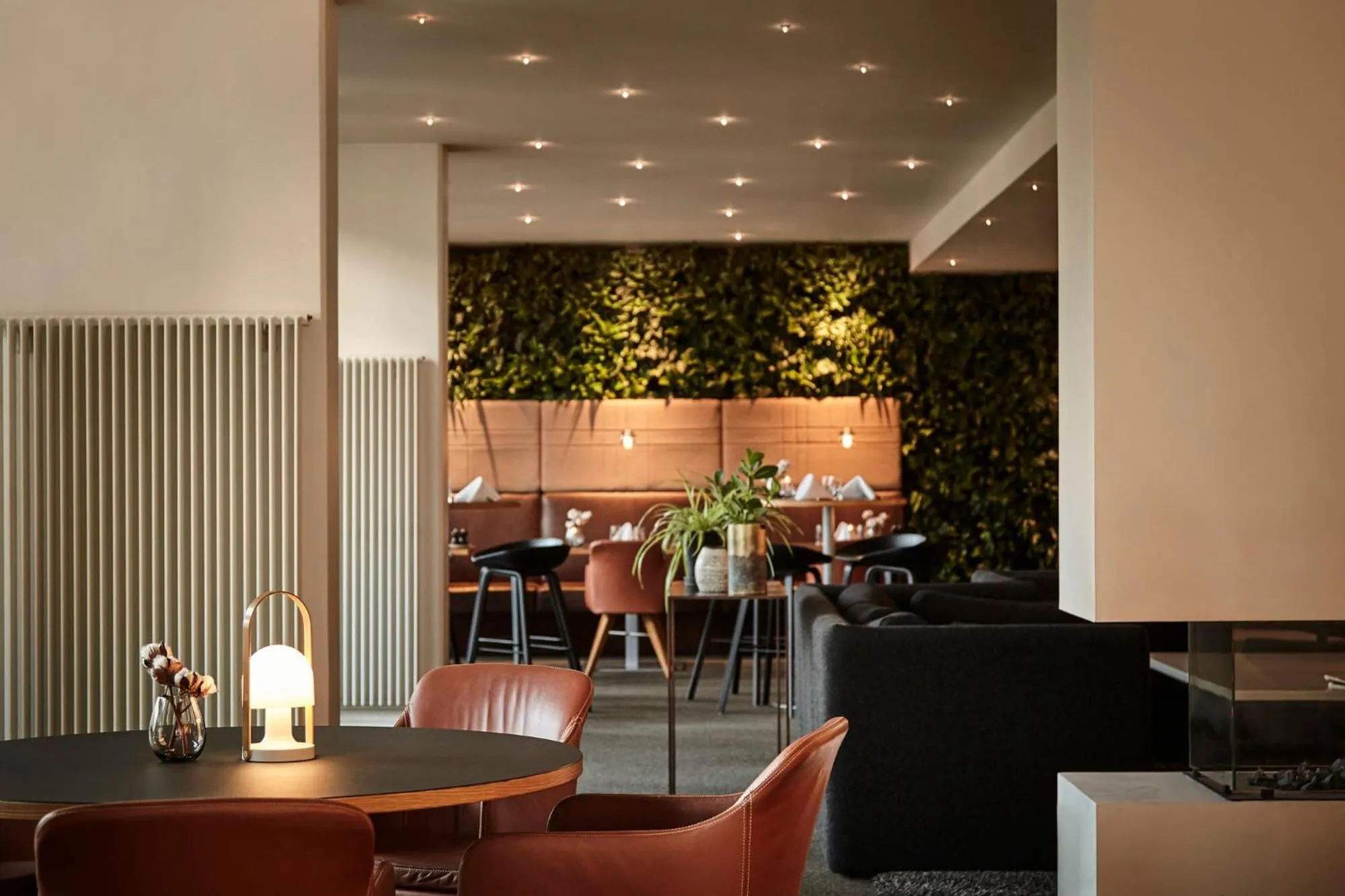 Lounge or bar in Comwell Hvide Hus Aalborg, Dolce by Wyndham