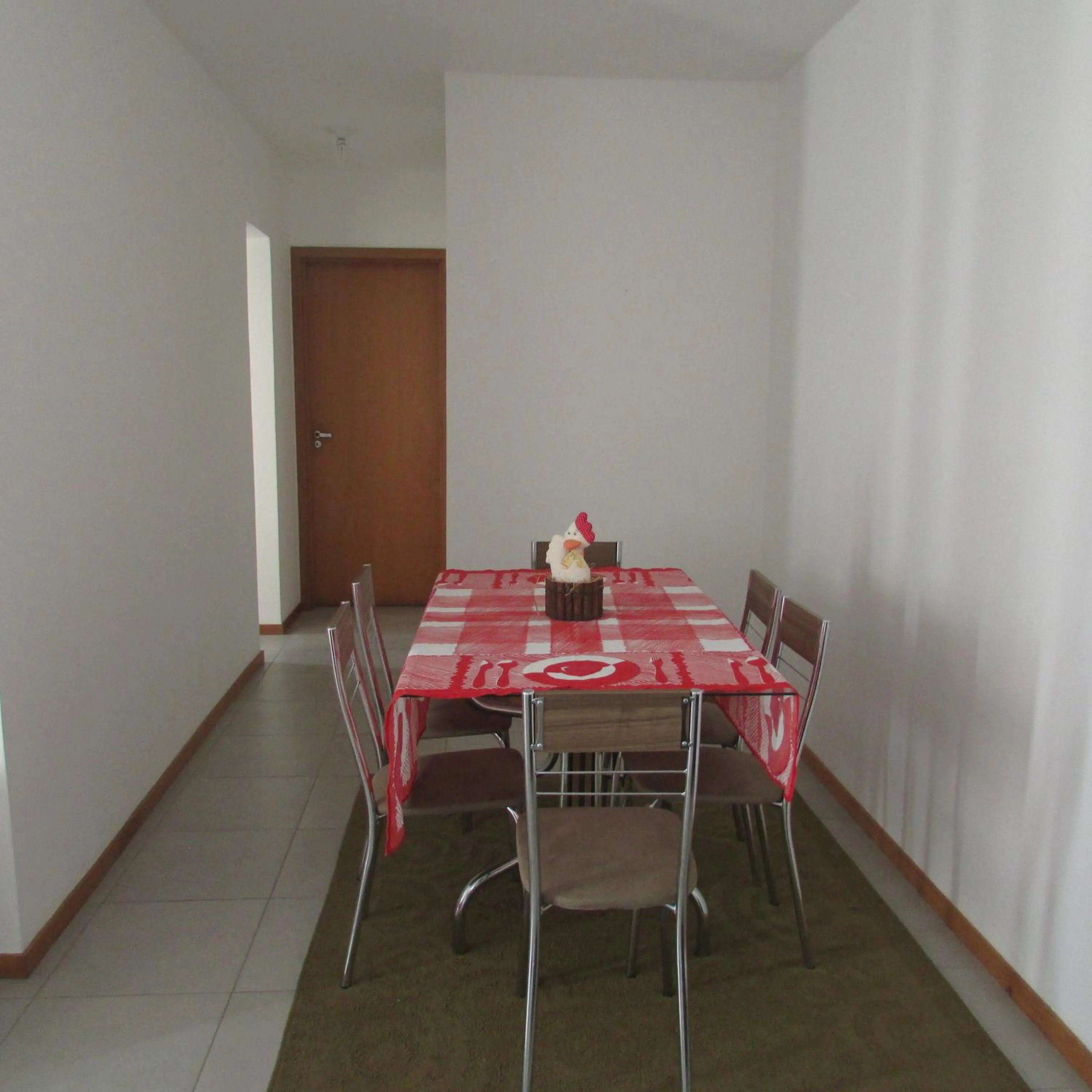 Communal kitchen in Apartamento em Condominio na Penha