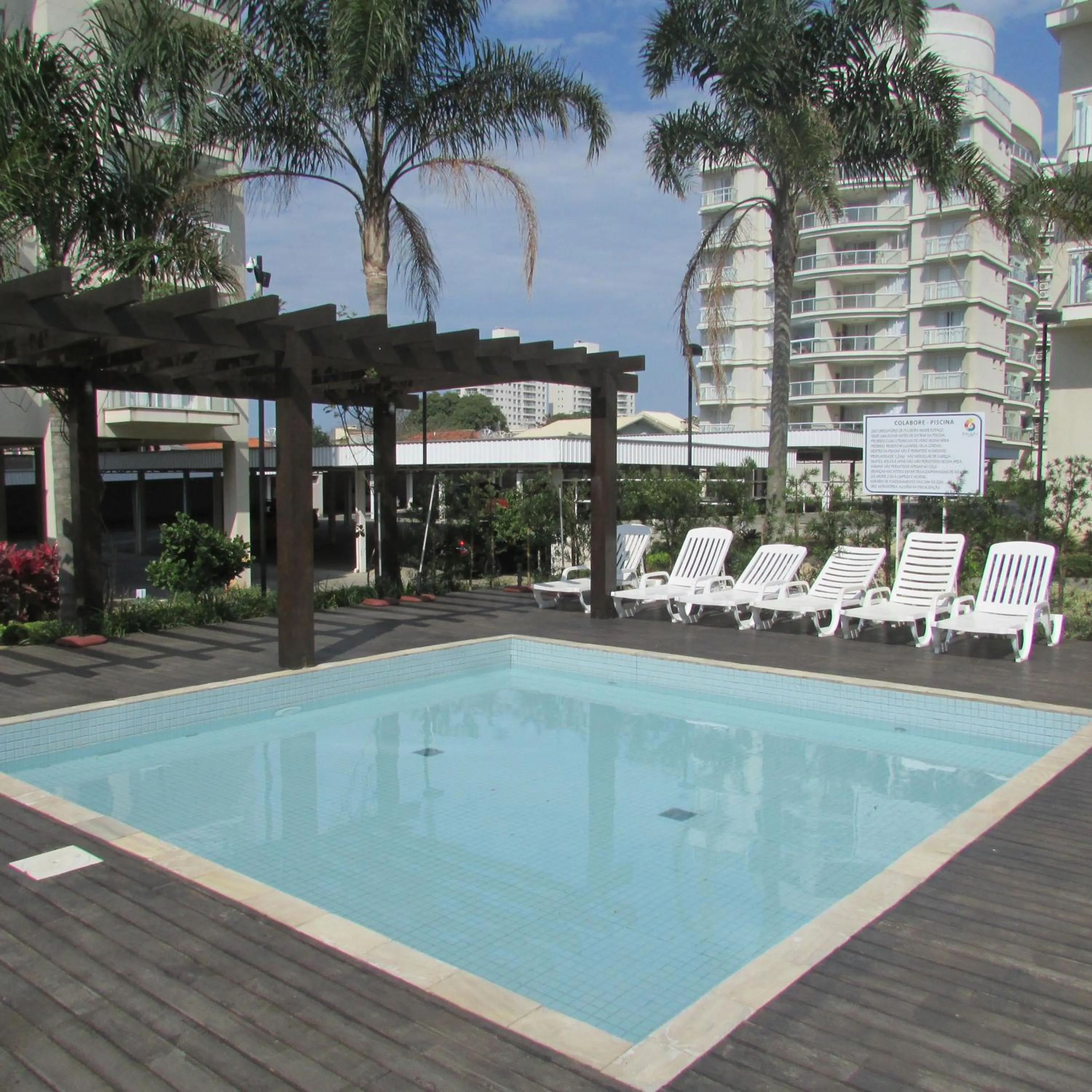 Pool view in Apartamento em Condominio na Penha