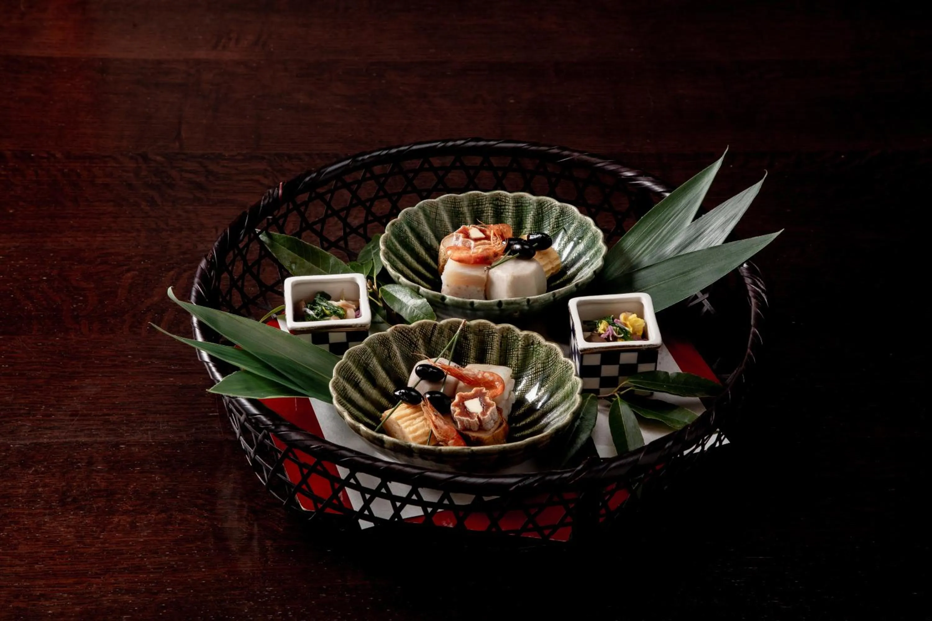 Dinner in Sui Suwako