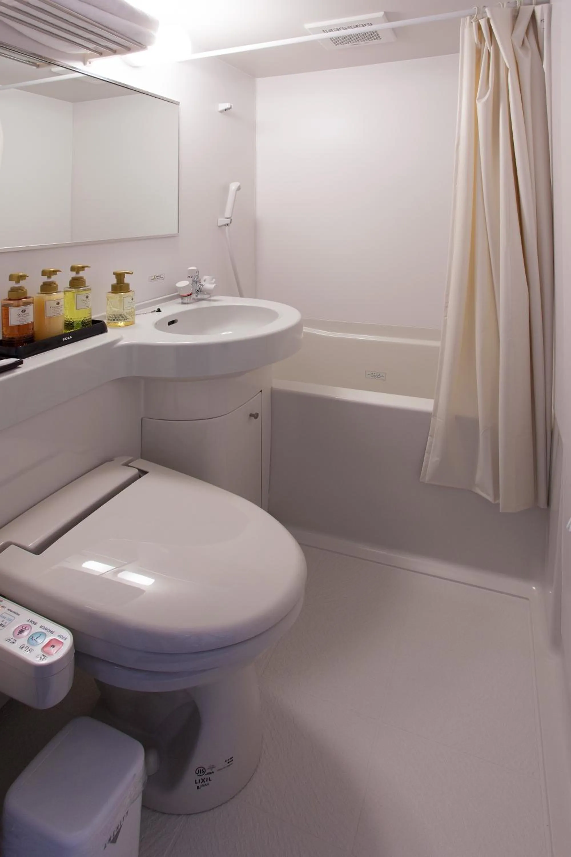 Toilet in Hotel Aston Plaza Kansai Airport