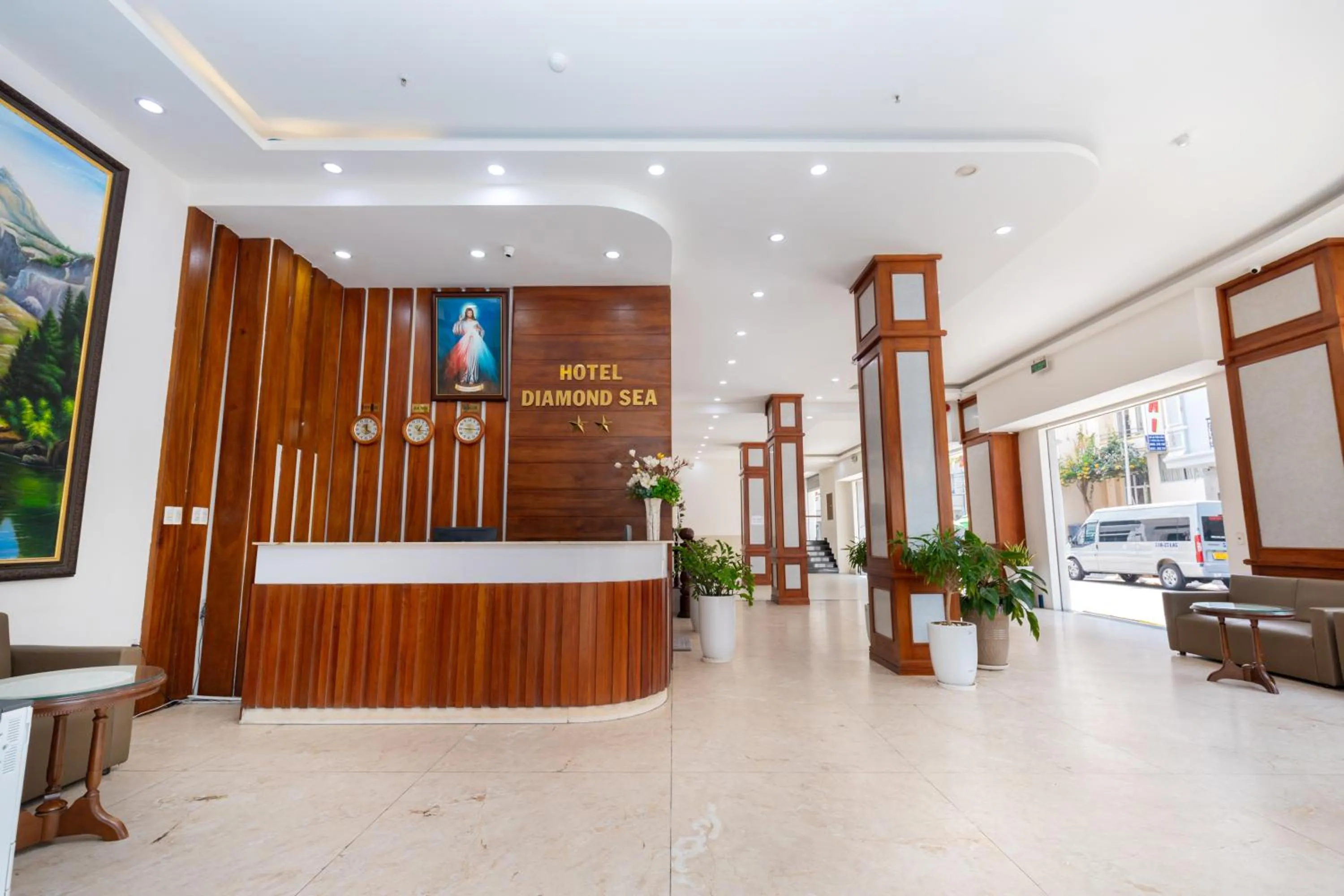 Lobby or reception in Diamond Sea Hotel