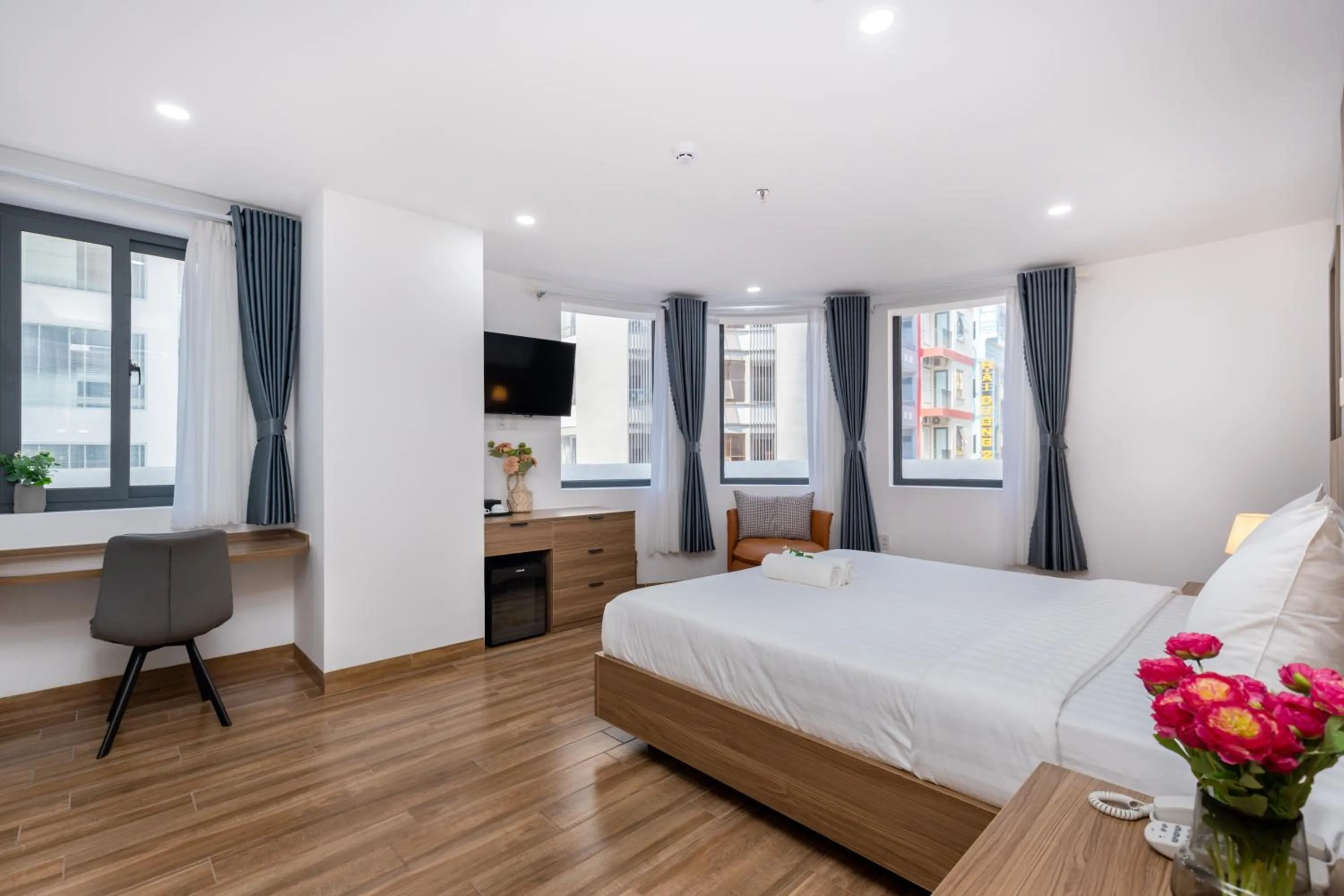 Bedroom, Bed in Diamond Sea Hotel