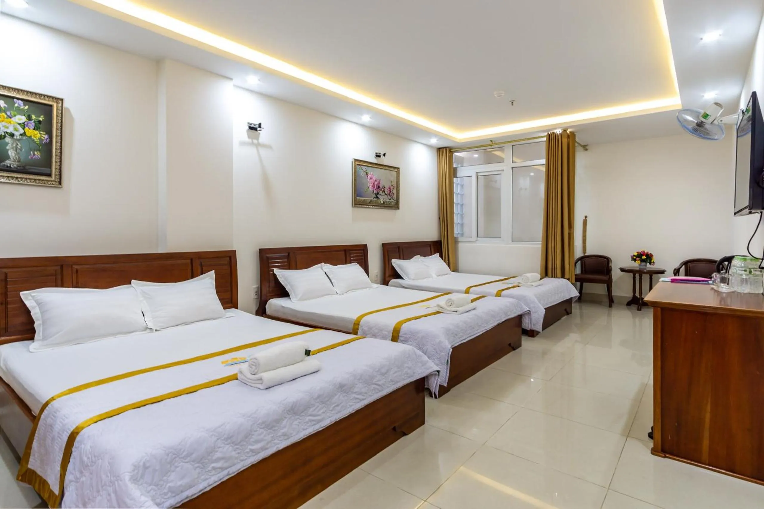 Bedroom, Bed in Diamond Sea Hotel