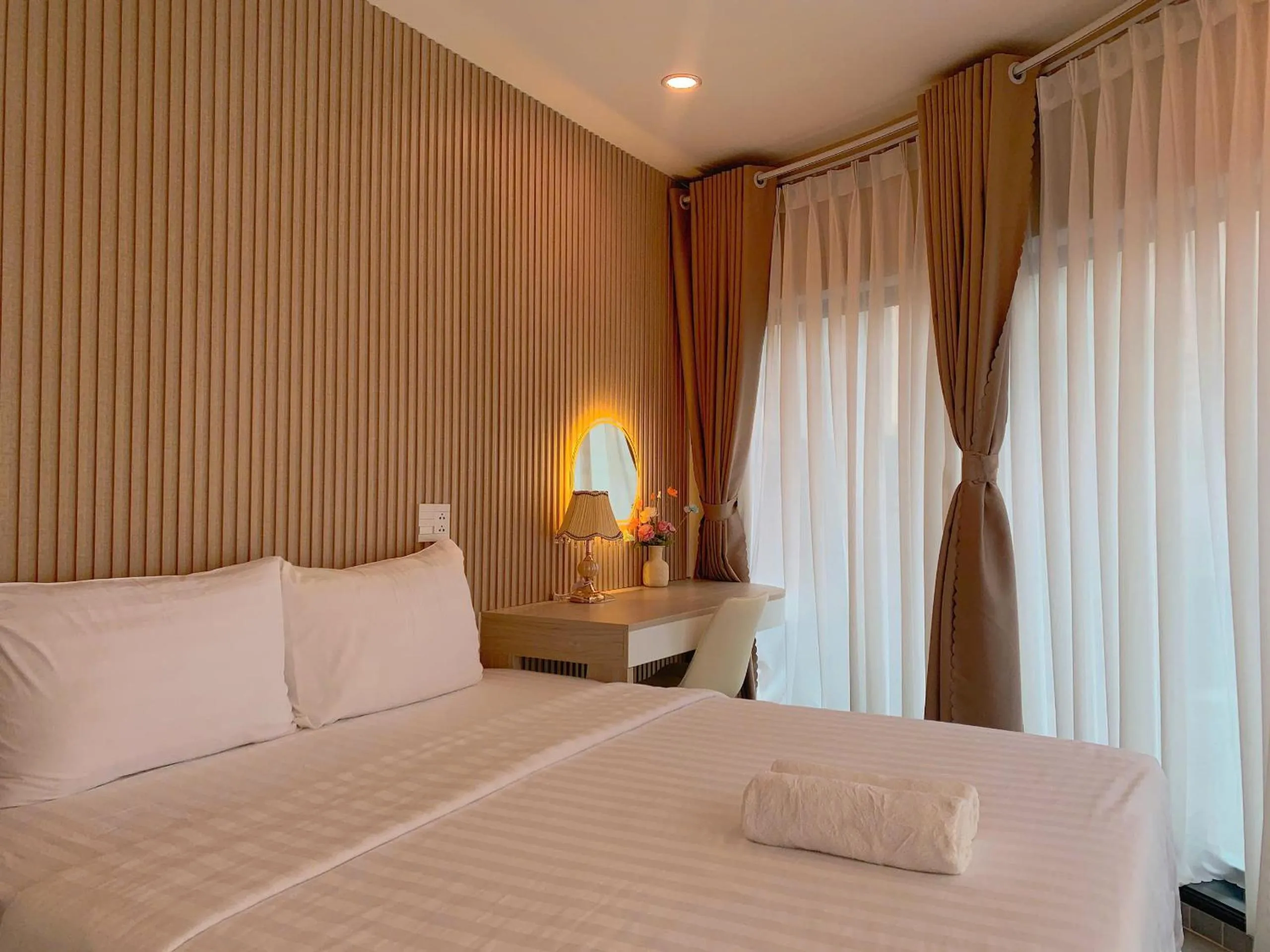 Bed in Diamond Sea Hotel