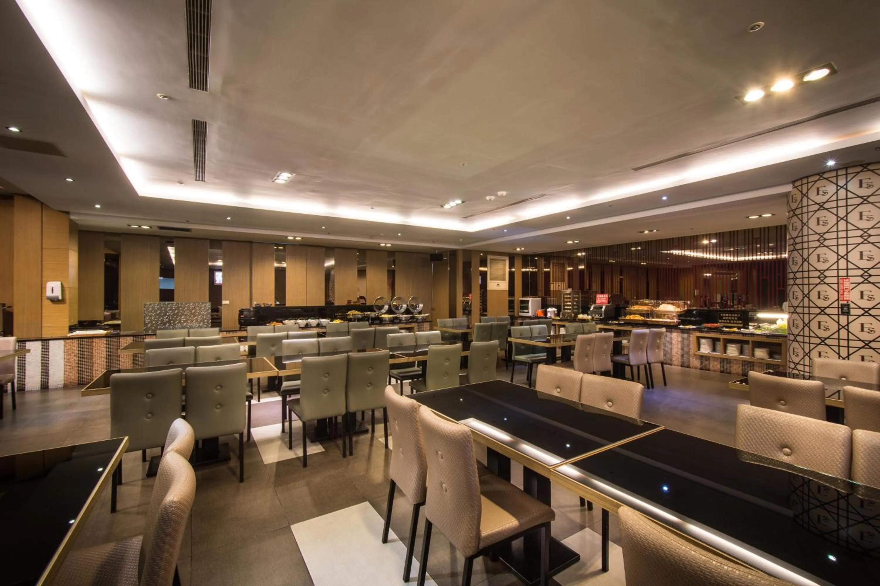 Living room in Esun Villa Hotel