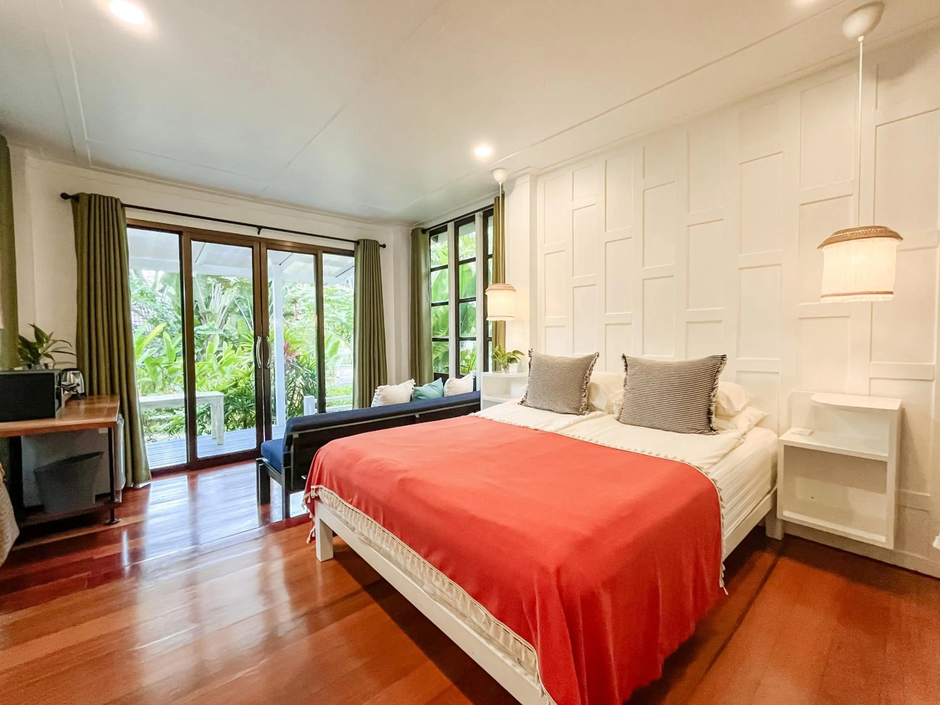 Bed in Baan Bua Cottage