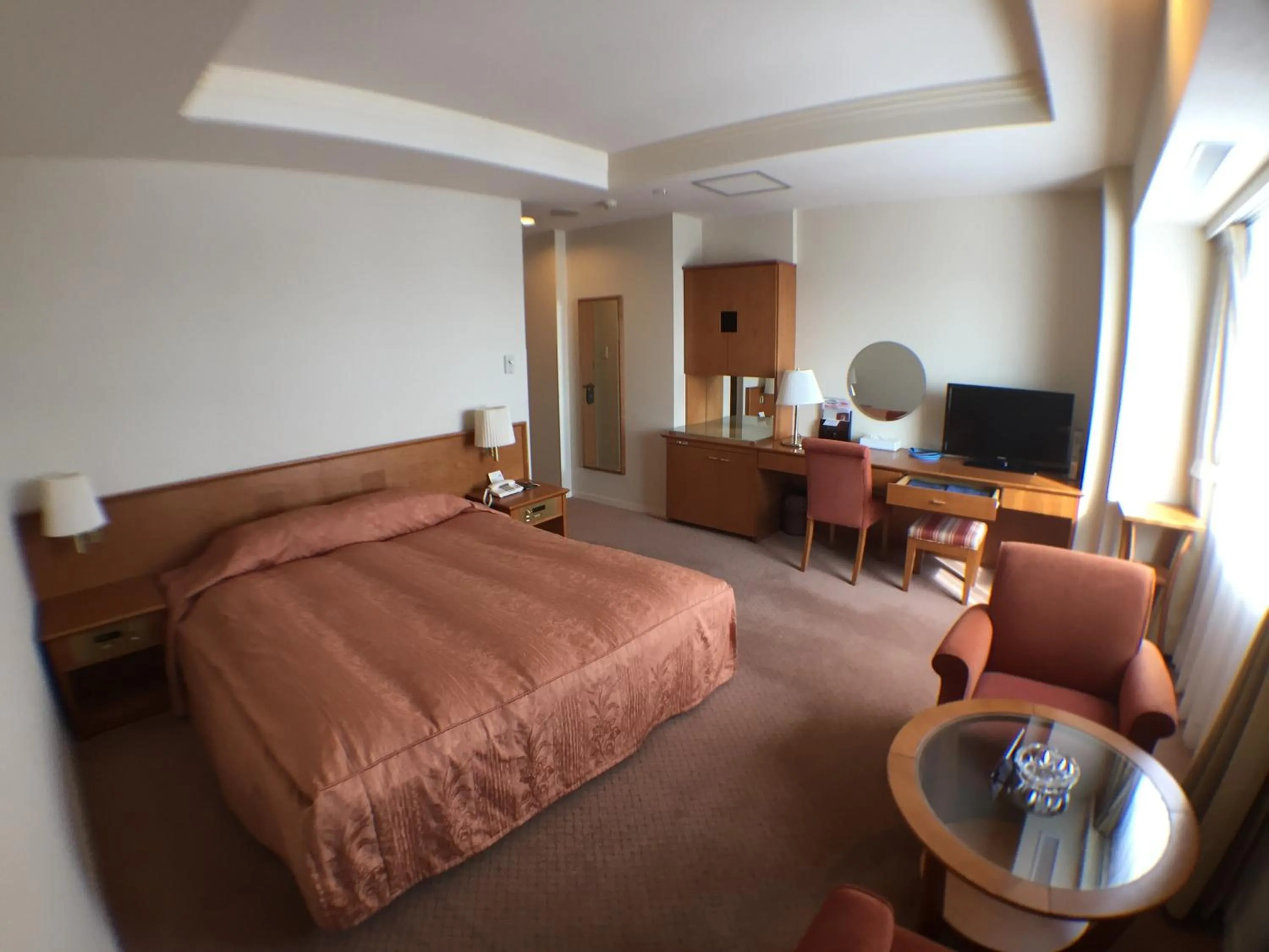 Bedroom, Bed in Hotel Okhotsk Palace