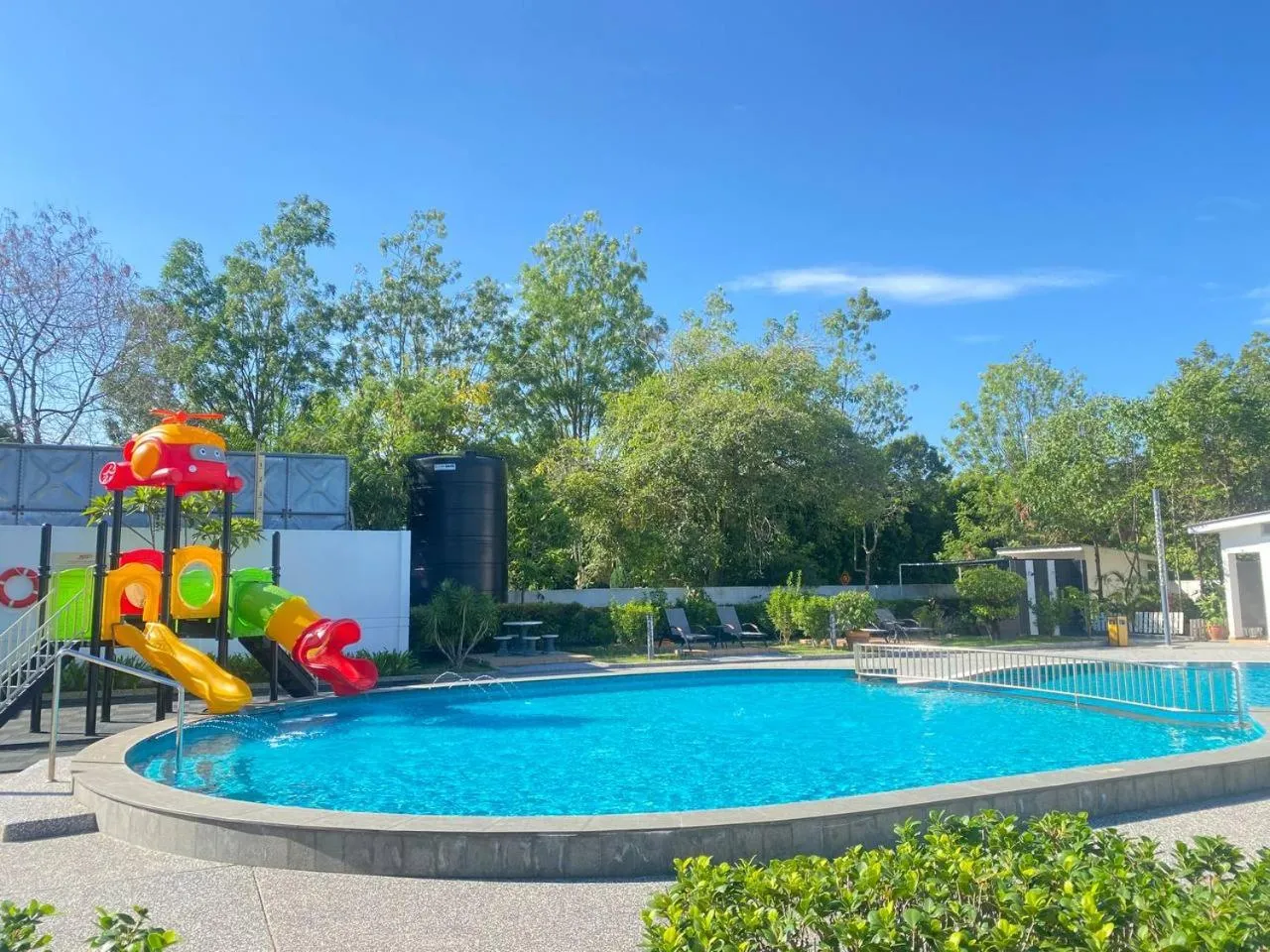 Swimming pool in MITC Hotel