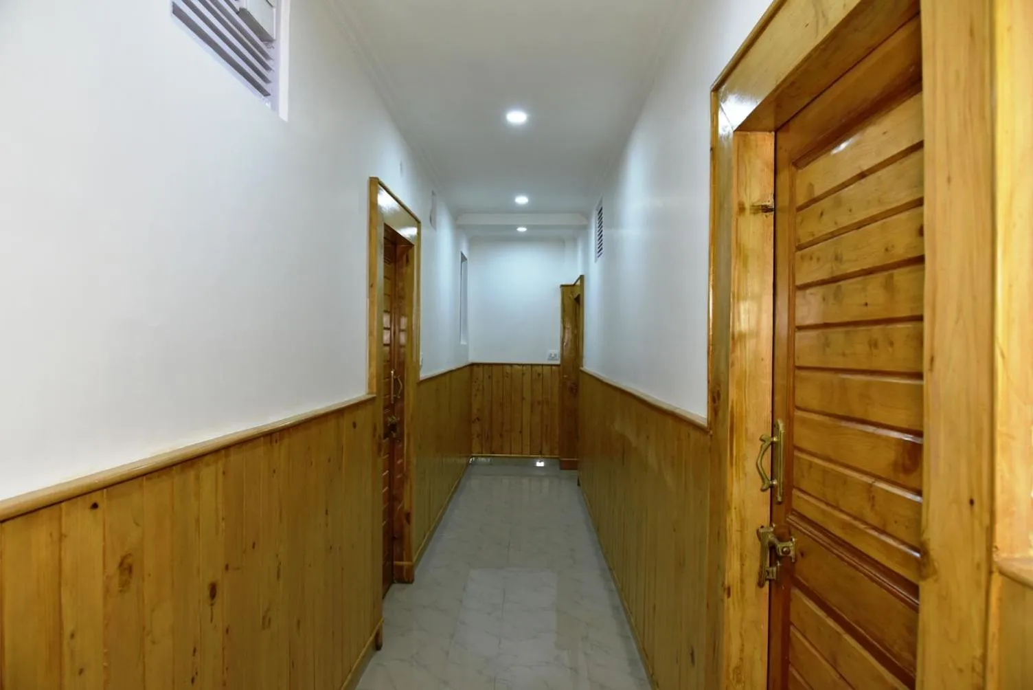 Hotel Akash - Luxury Hotel In McLeodganj