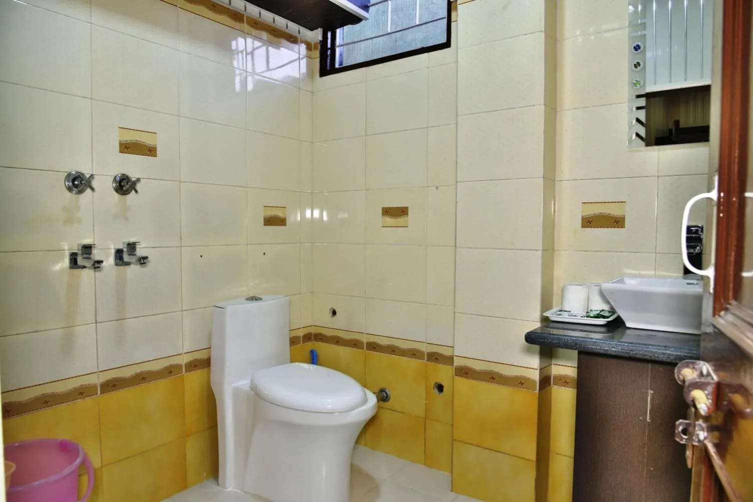 Hotel Akash - Luxury Hotel In McLeodganj