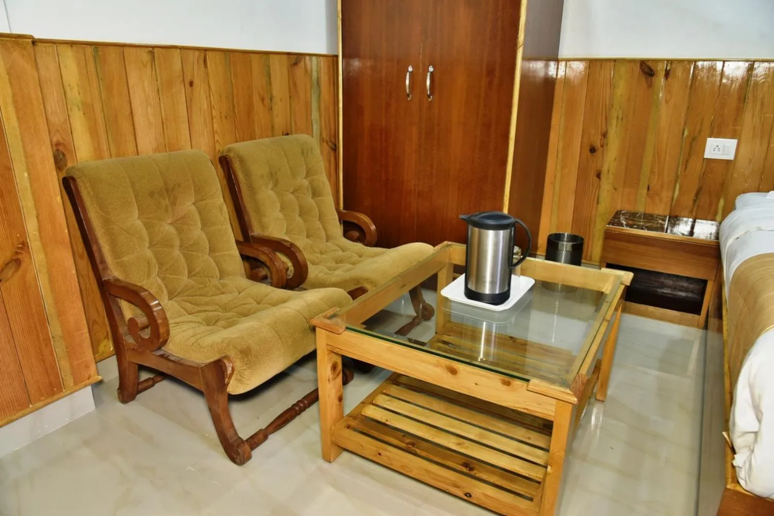 Hotel Akash - Luxury Hotel In McLeodganj