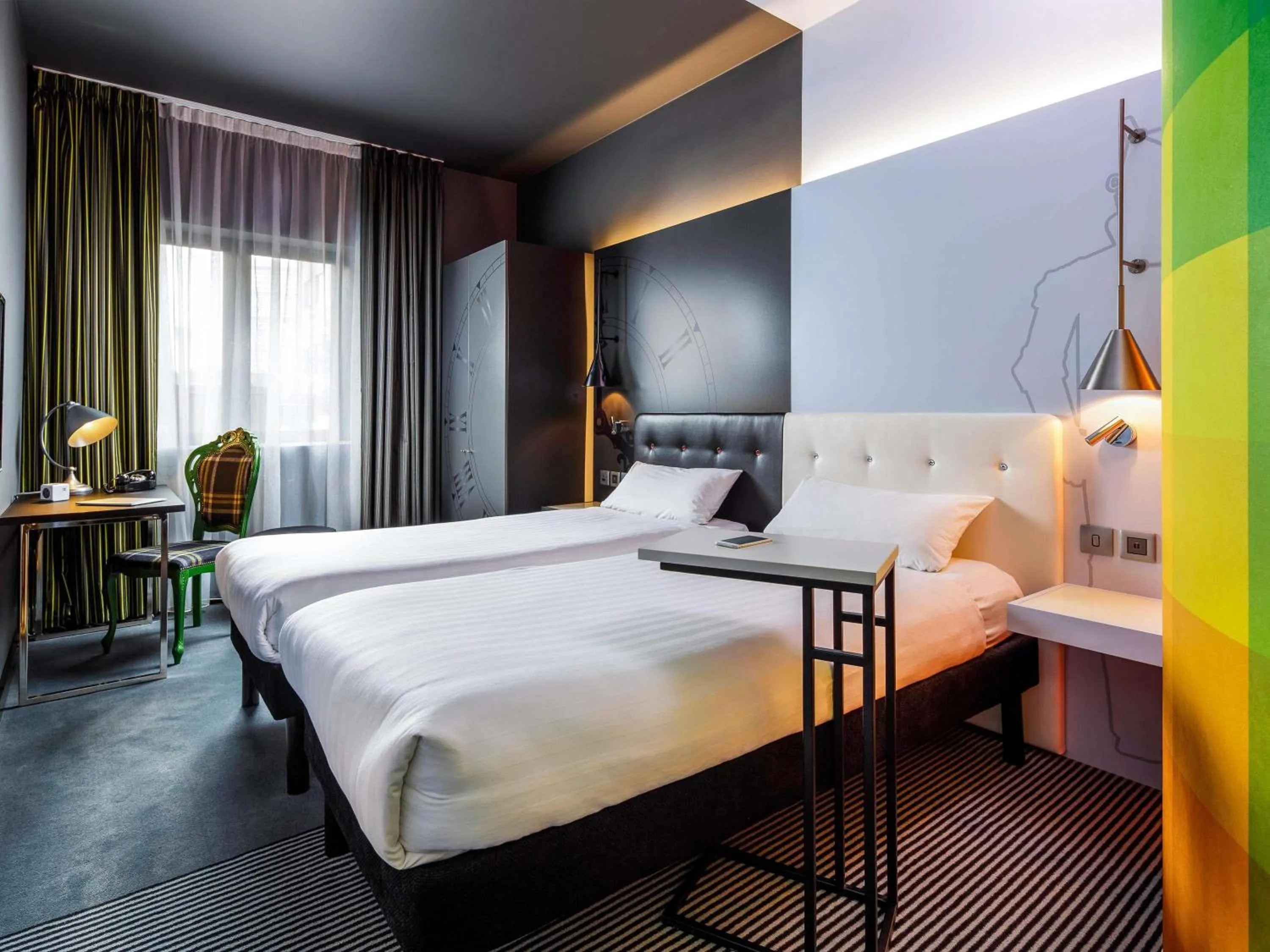 Bedroom, Bed in ibis Styles London Southwark - near Borough Market