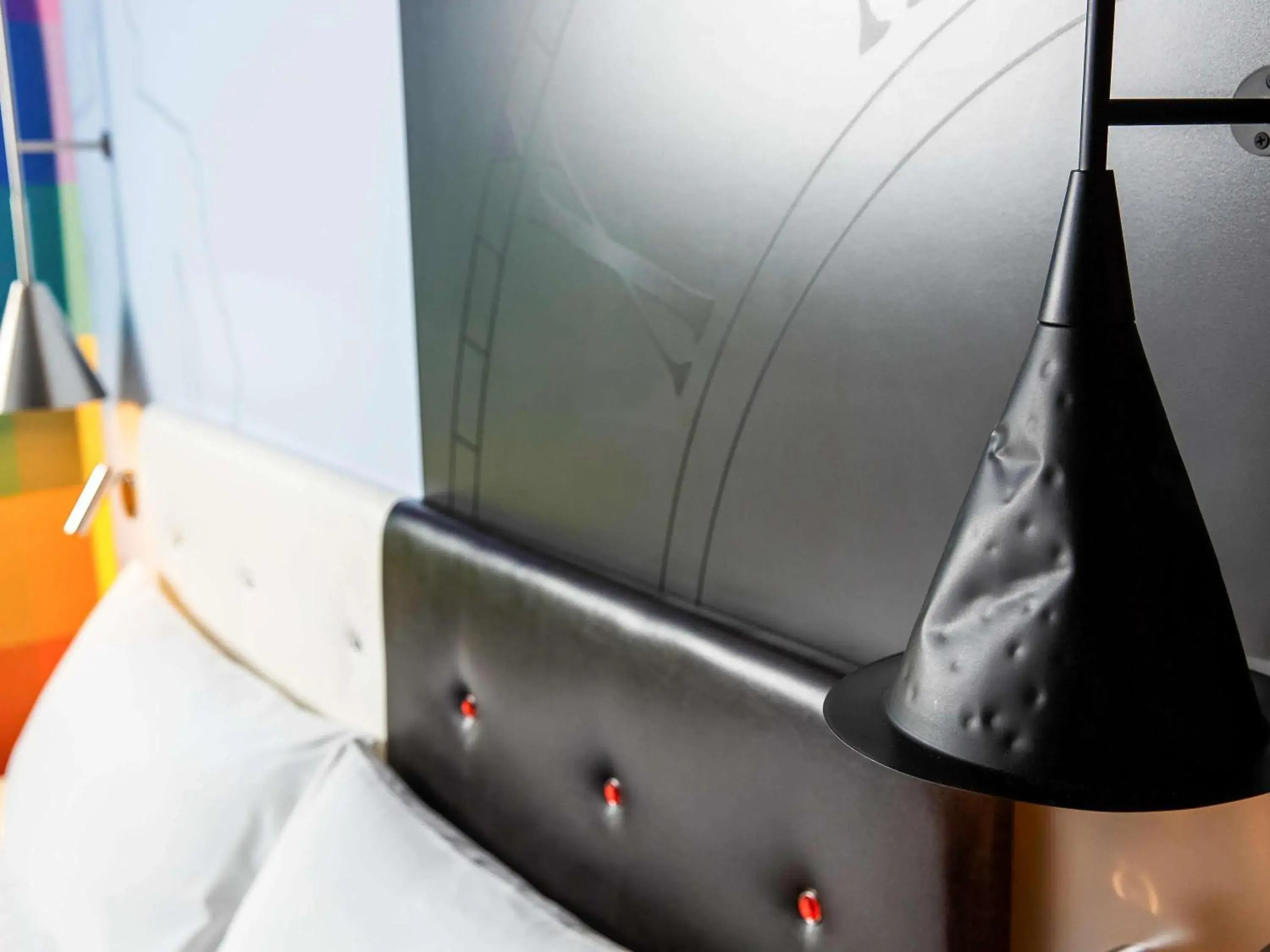 Standard Queen Room in ibis Styles London Southwark - near Borough Market Standard Queen Room in ibis Styles London Southwark - near Borough Market