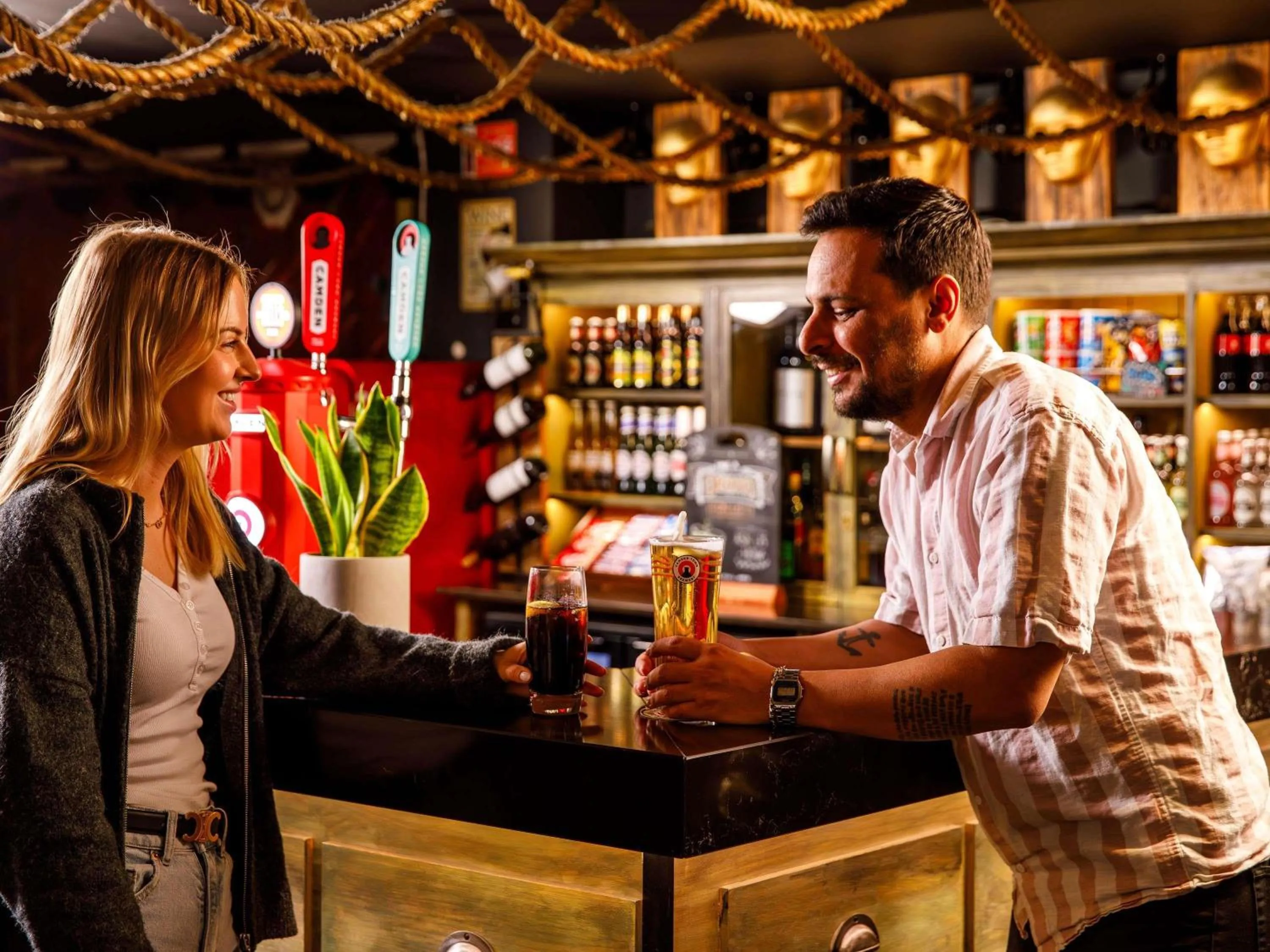 Lounge or bar in ibis Styles London Southwark - near Borough Market