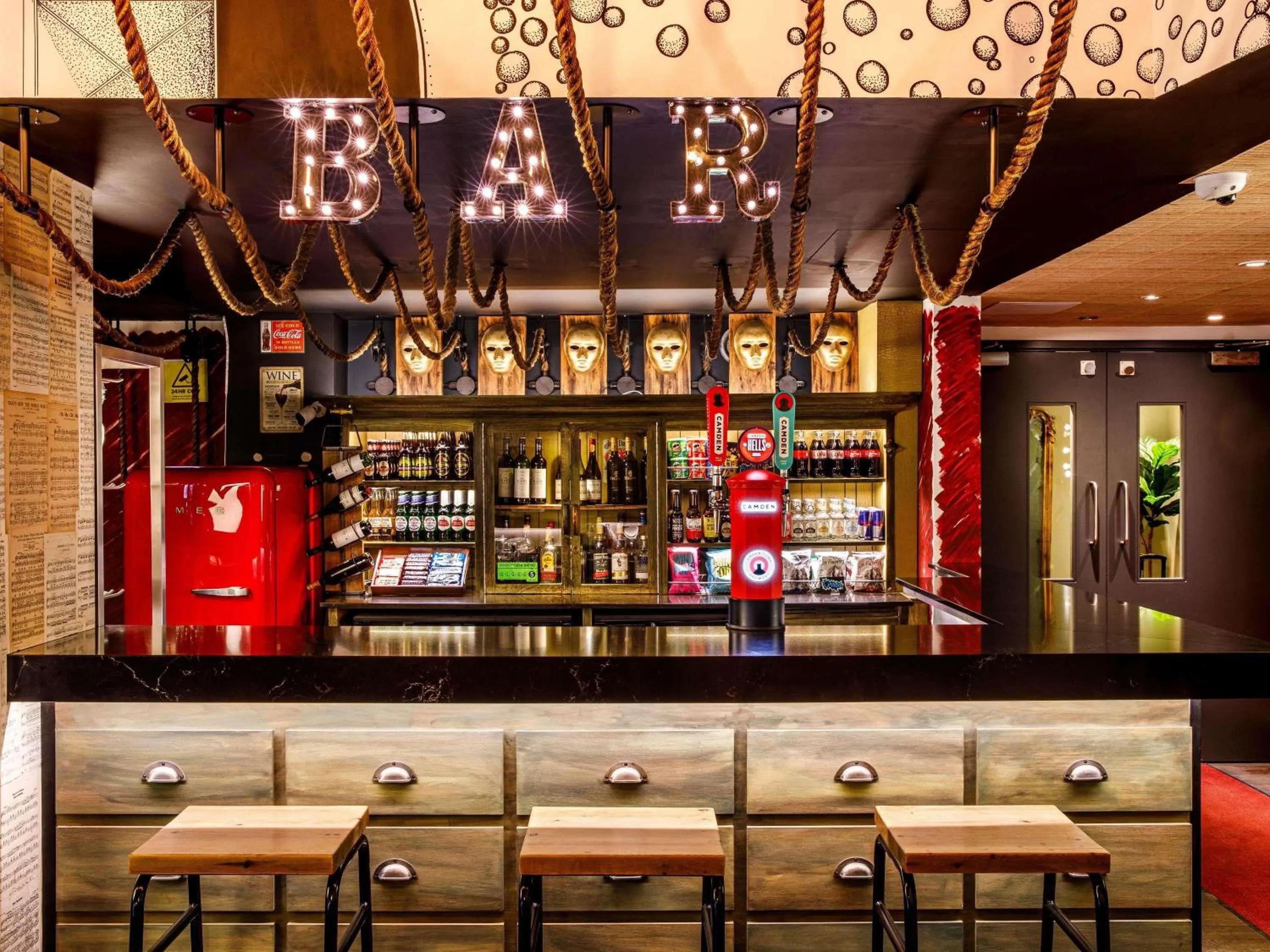 Property building in ibis Styles London Southwark - near Borough Market